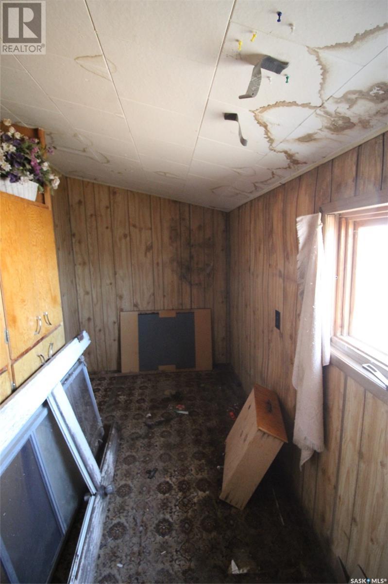 572 3rd Street E Property Photo 16