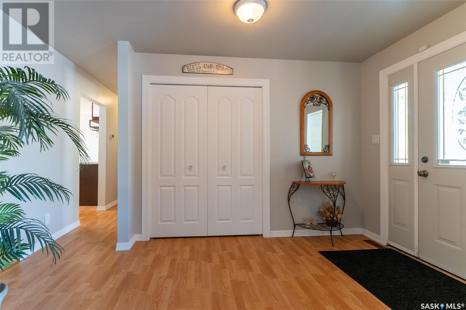 706 2nd Avenue Property Photo 3