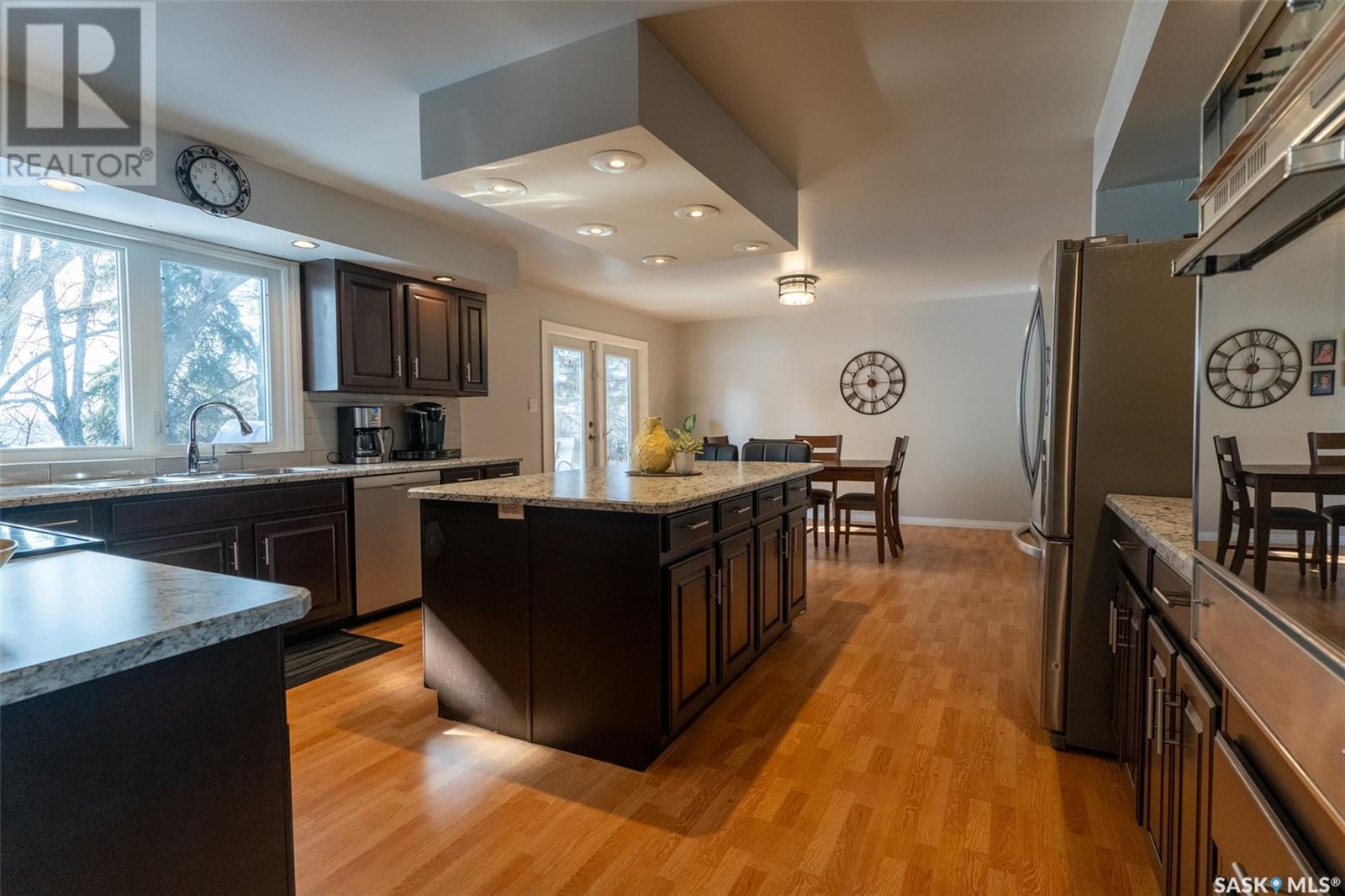 706 2nd Avenue Property Photo 10