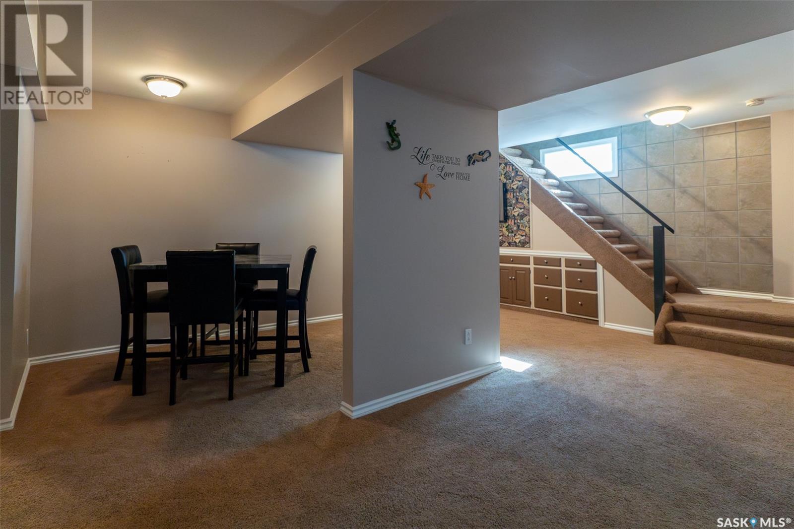 706 2nd Avenue Property Photo 25