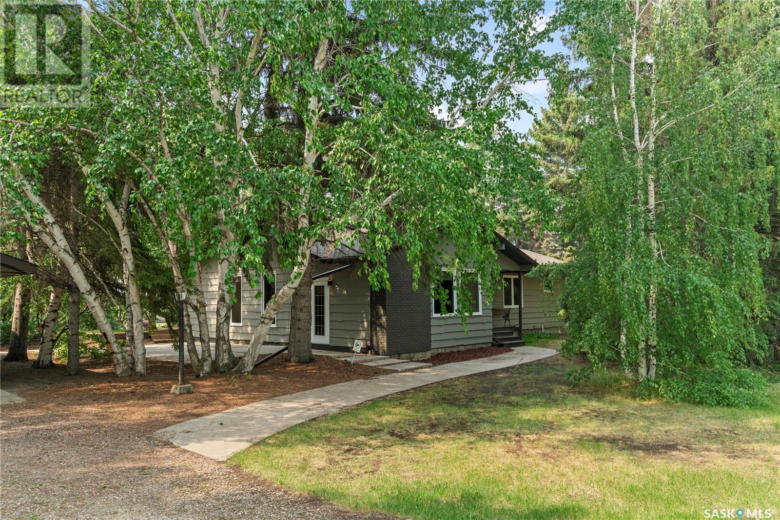 706 2nd Avenue Property Photo 45