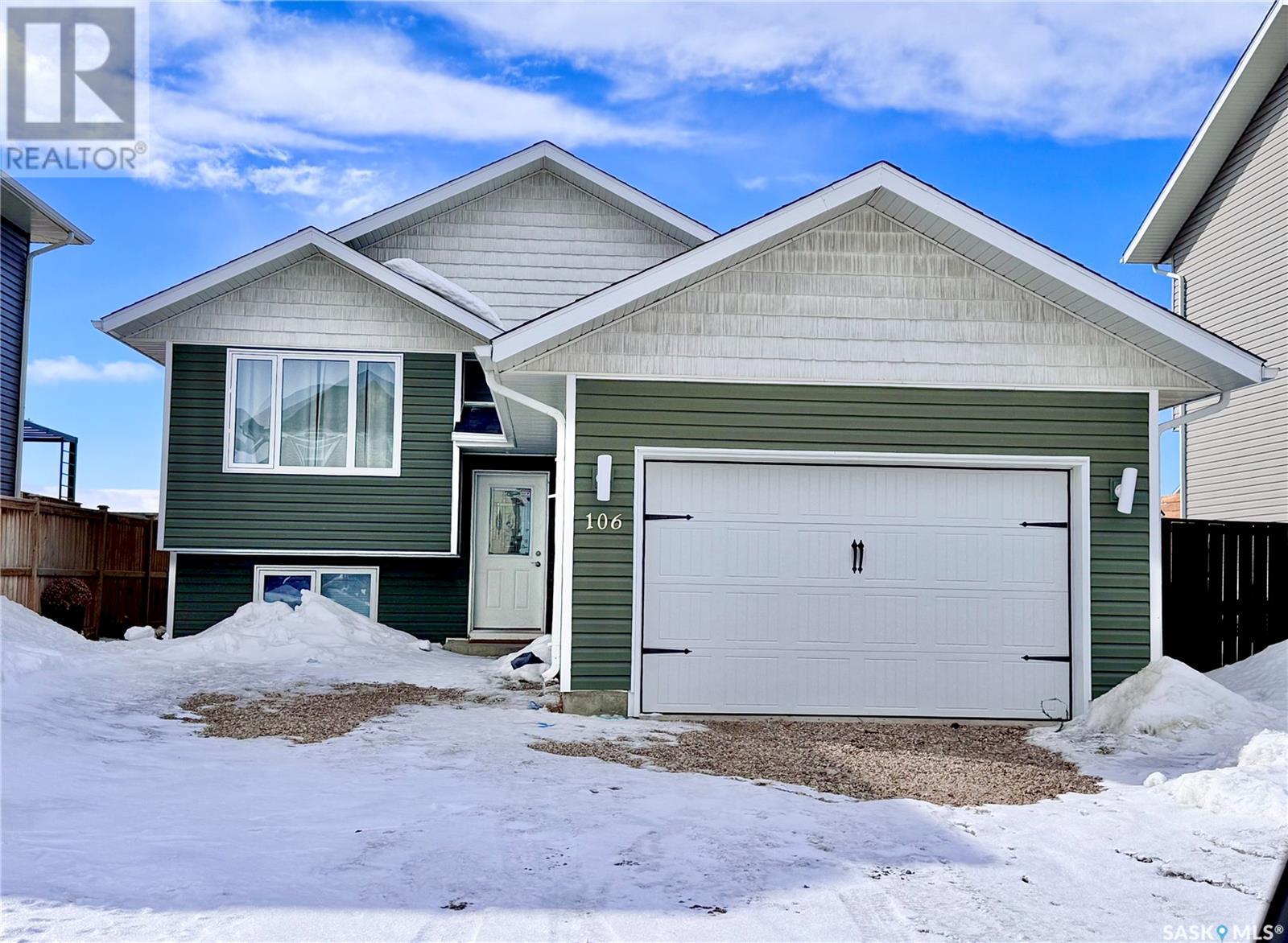 106 Martens Crescent Property Photo