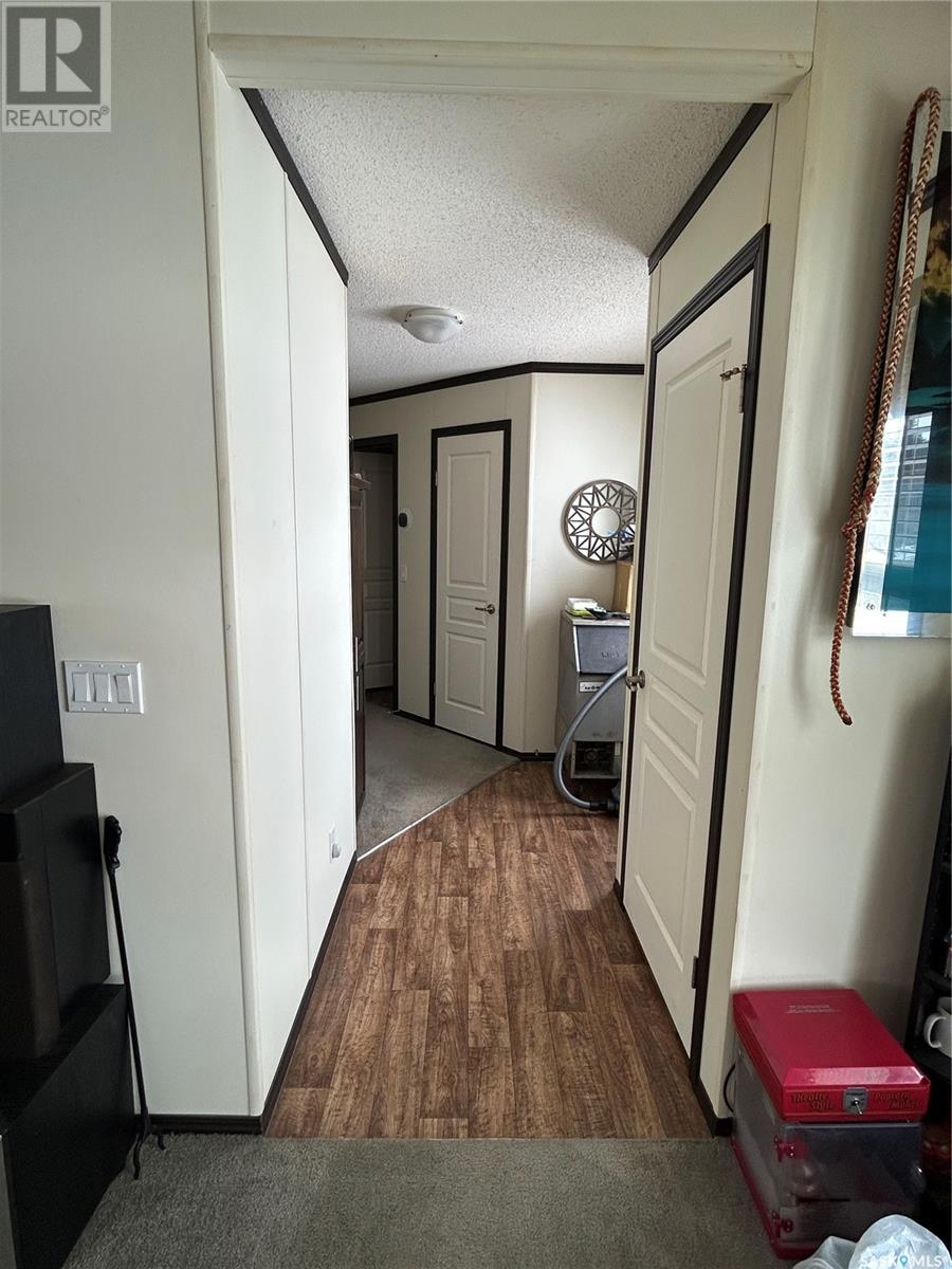 131 3rd Avenue E Property Photo 12