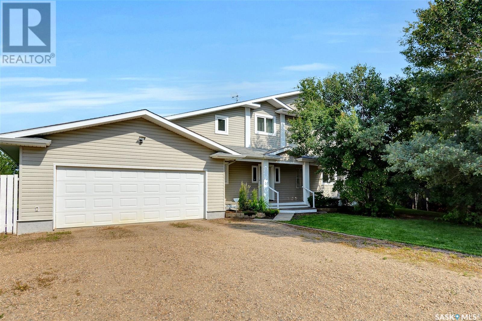 Private Country Living At The City's Edge Property Photo 4