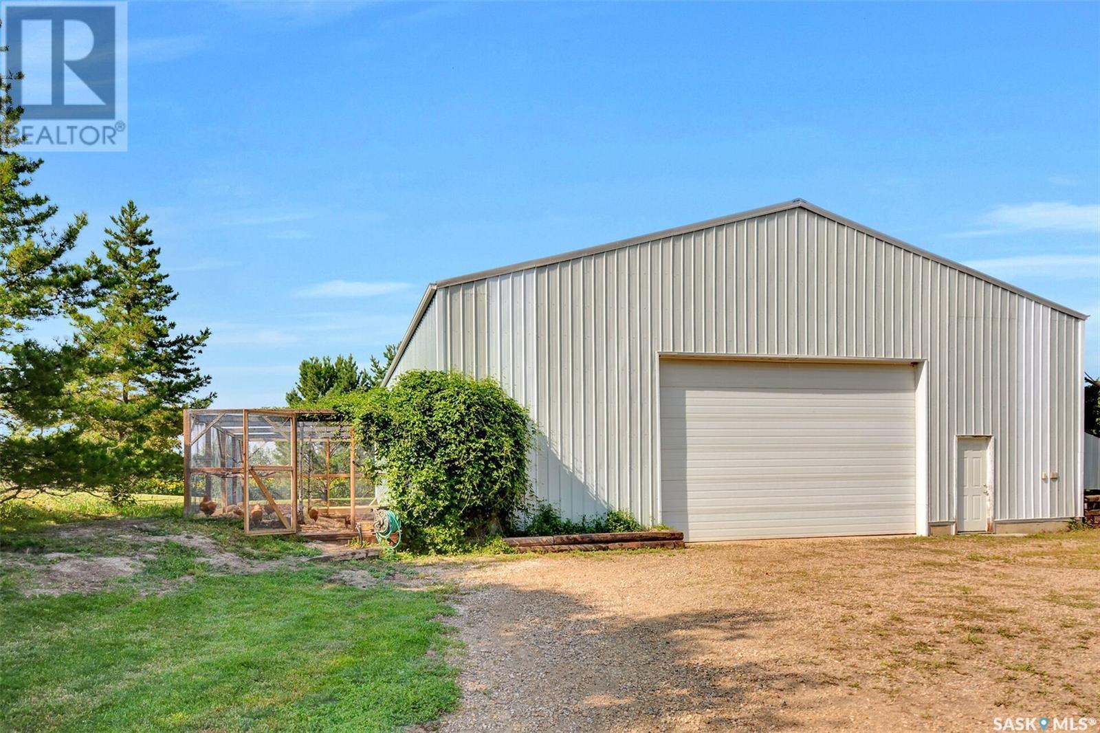 Private Country Living At The City's Edge Property Photo 43