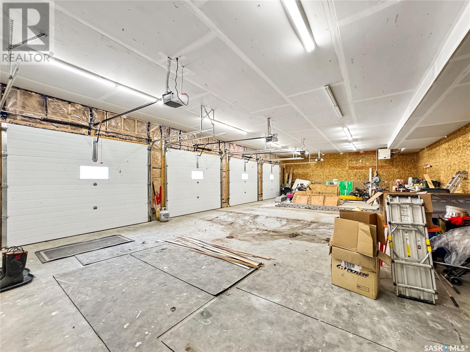 60 3rd Avenue W Property Photo 15