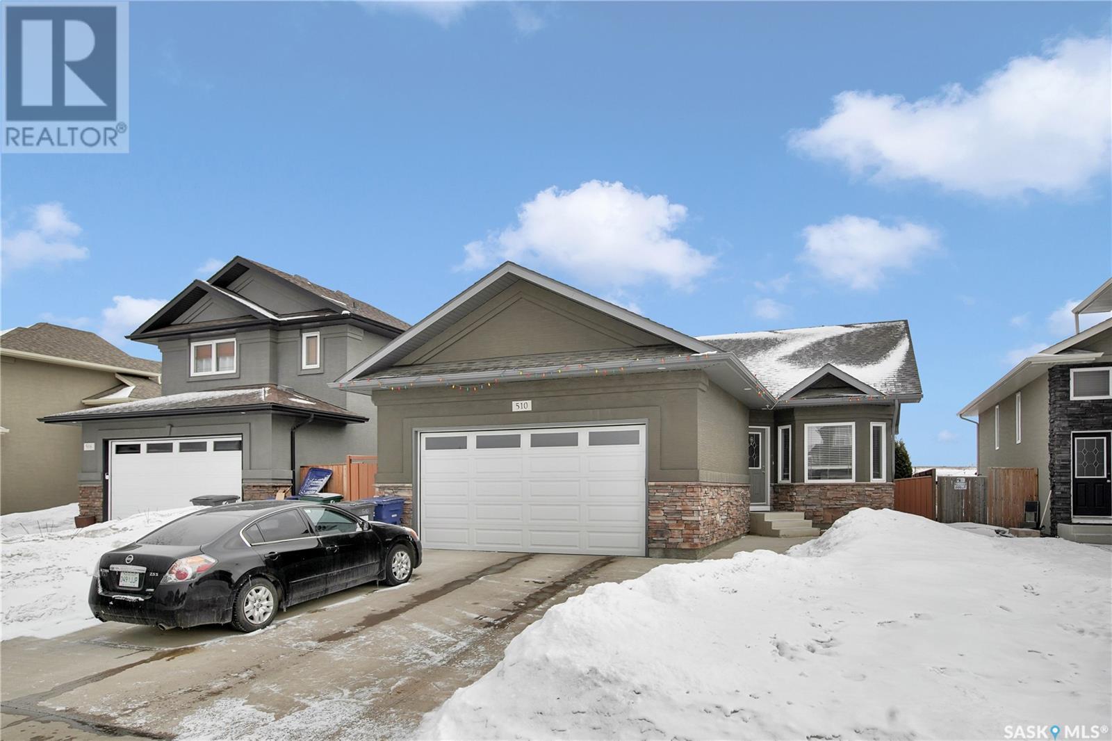 510 Senick Crescent Property Photo