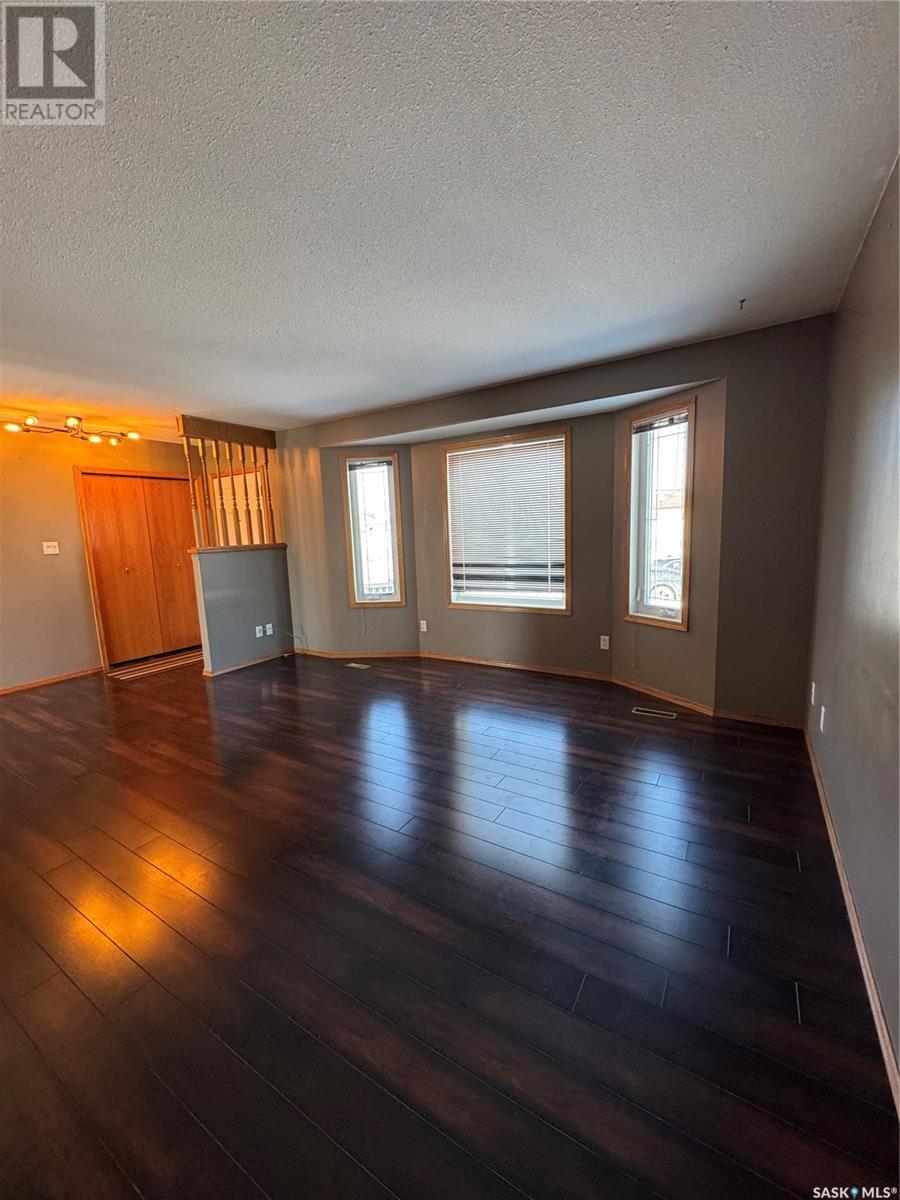 514 Macmillian Street Property Photo 11