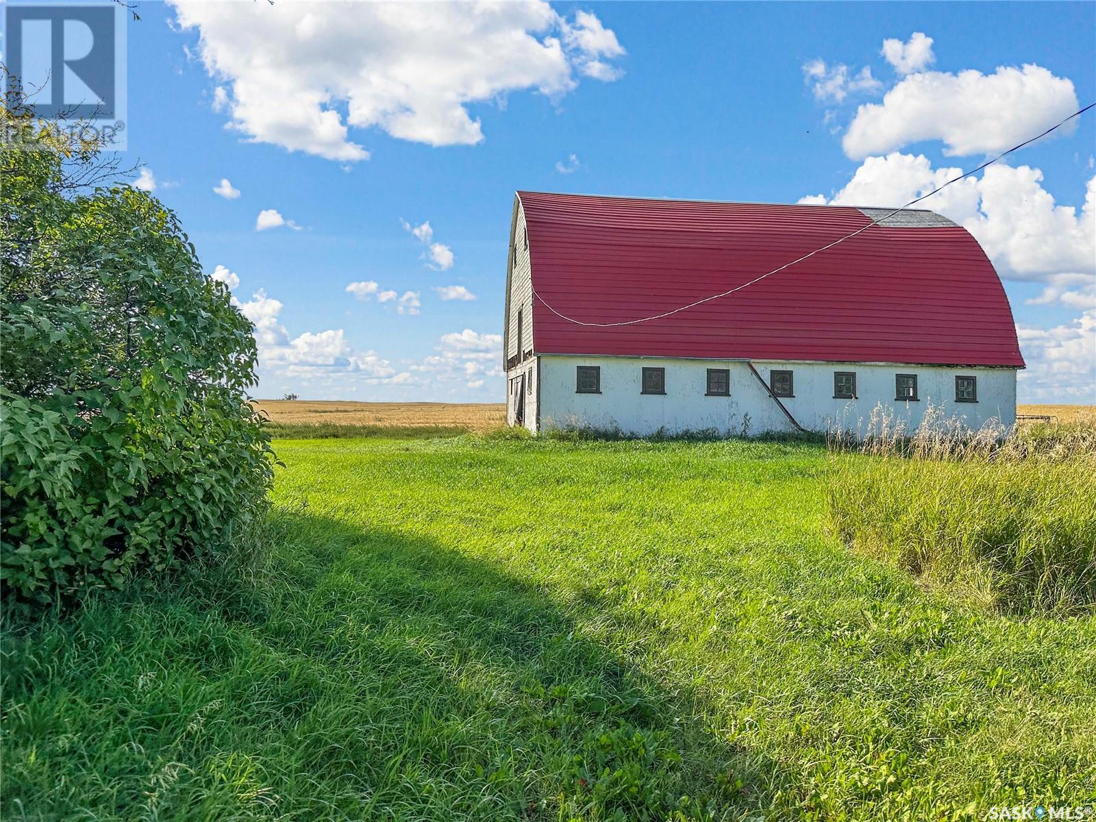 Red Barn 22 Property Photo