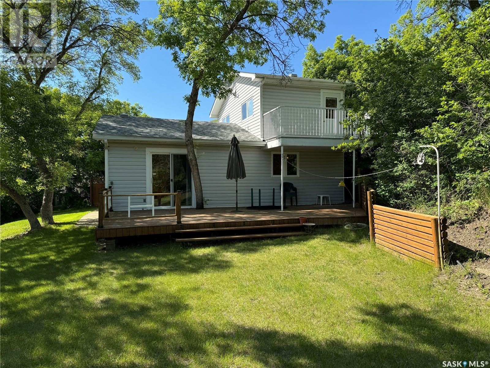 30 Lakeshore Drive Property Photo 1