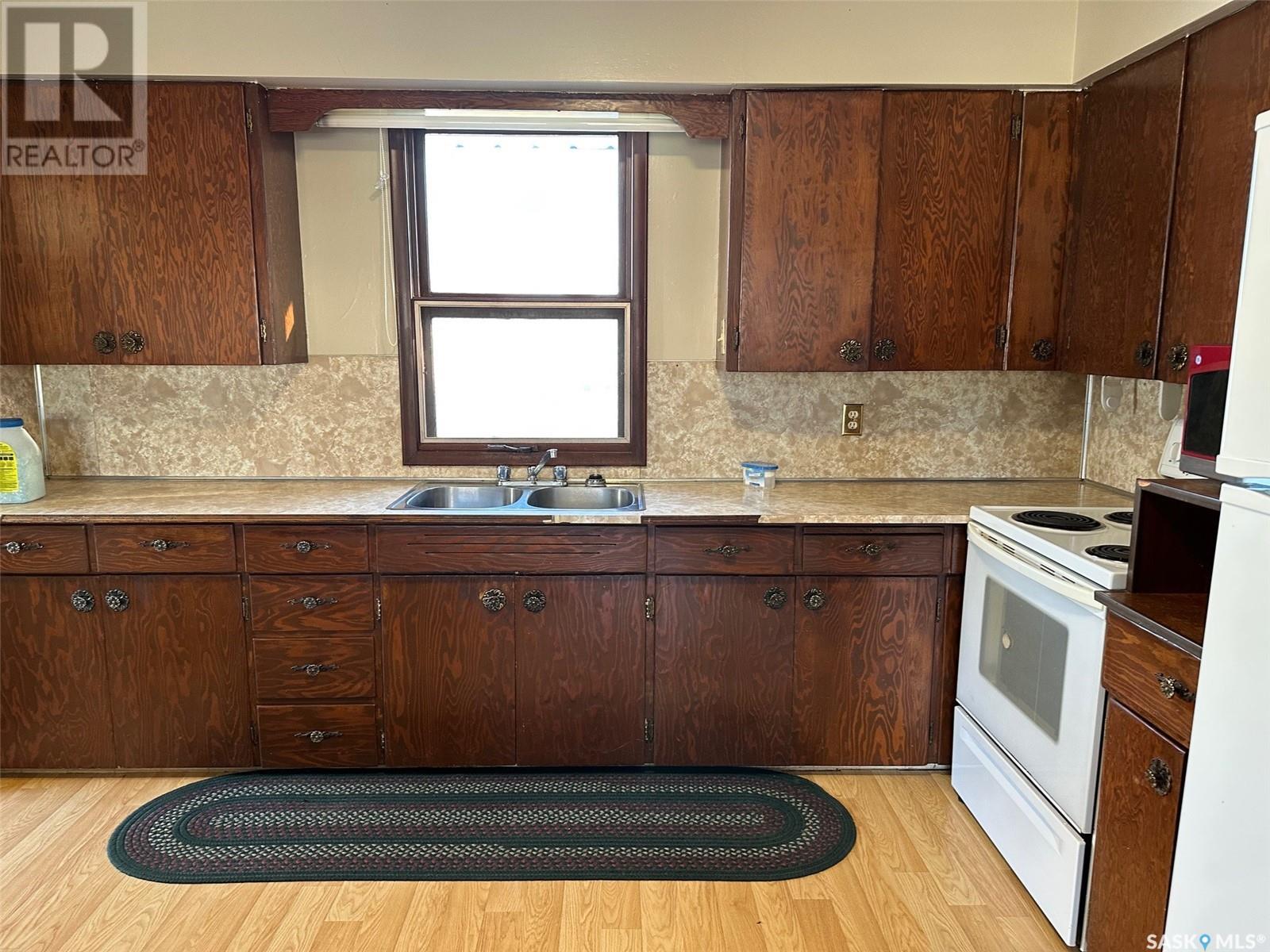914 George Street Property Photo 6