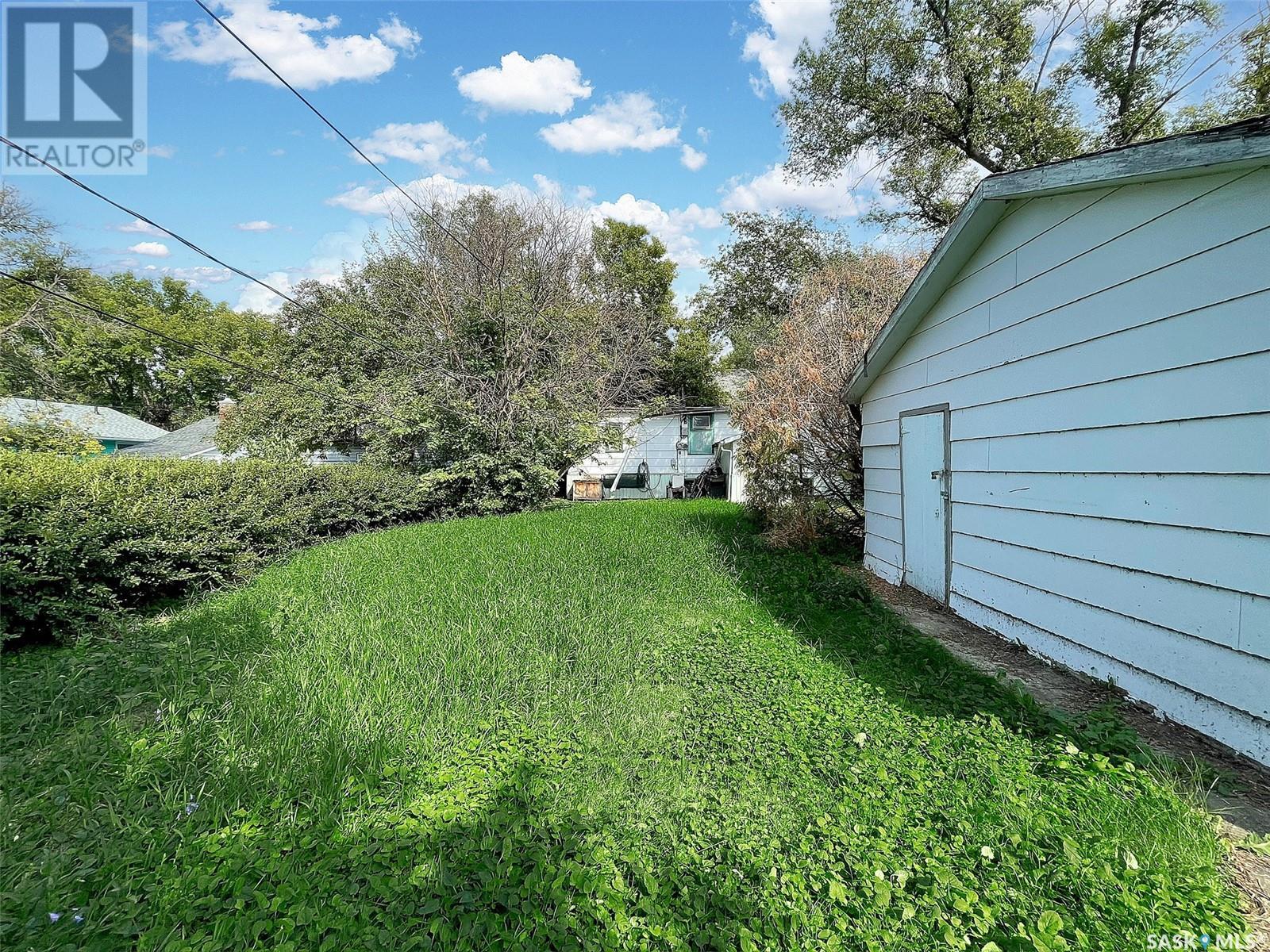 310 6th Avenue Se Property Photo 3
