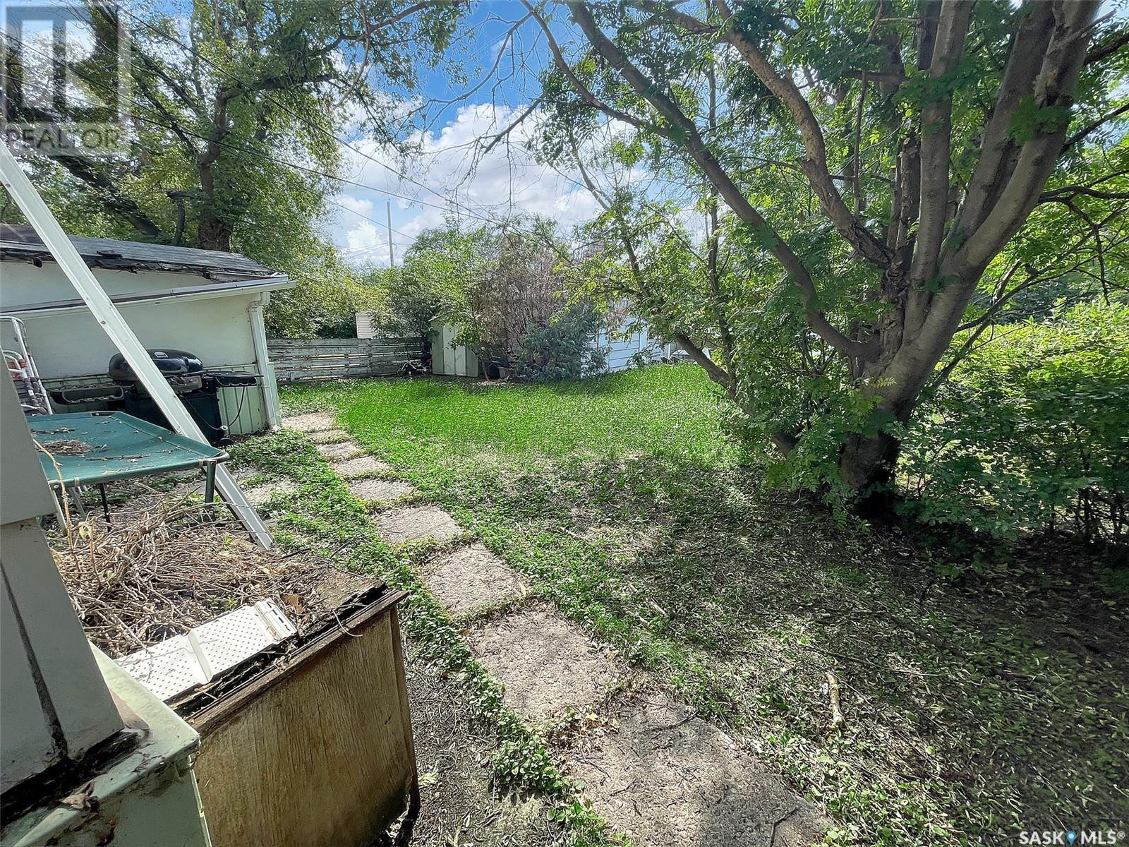 310 6th Avenue Se Property Photo 4