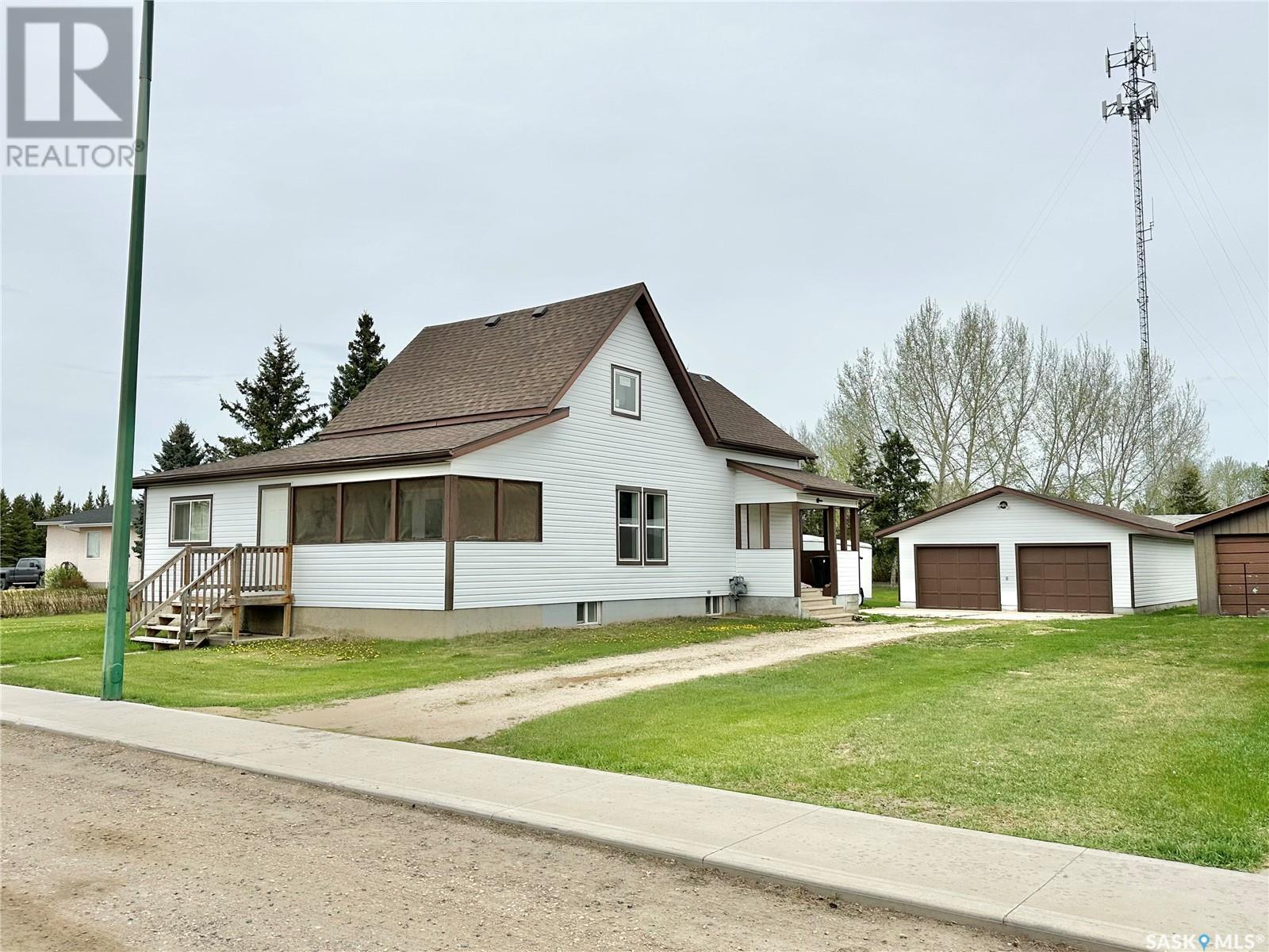 440 1st Avenue W Property Photo 35