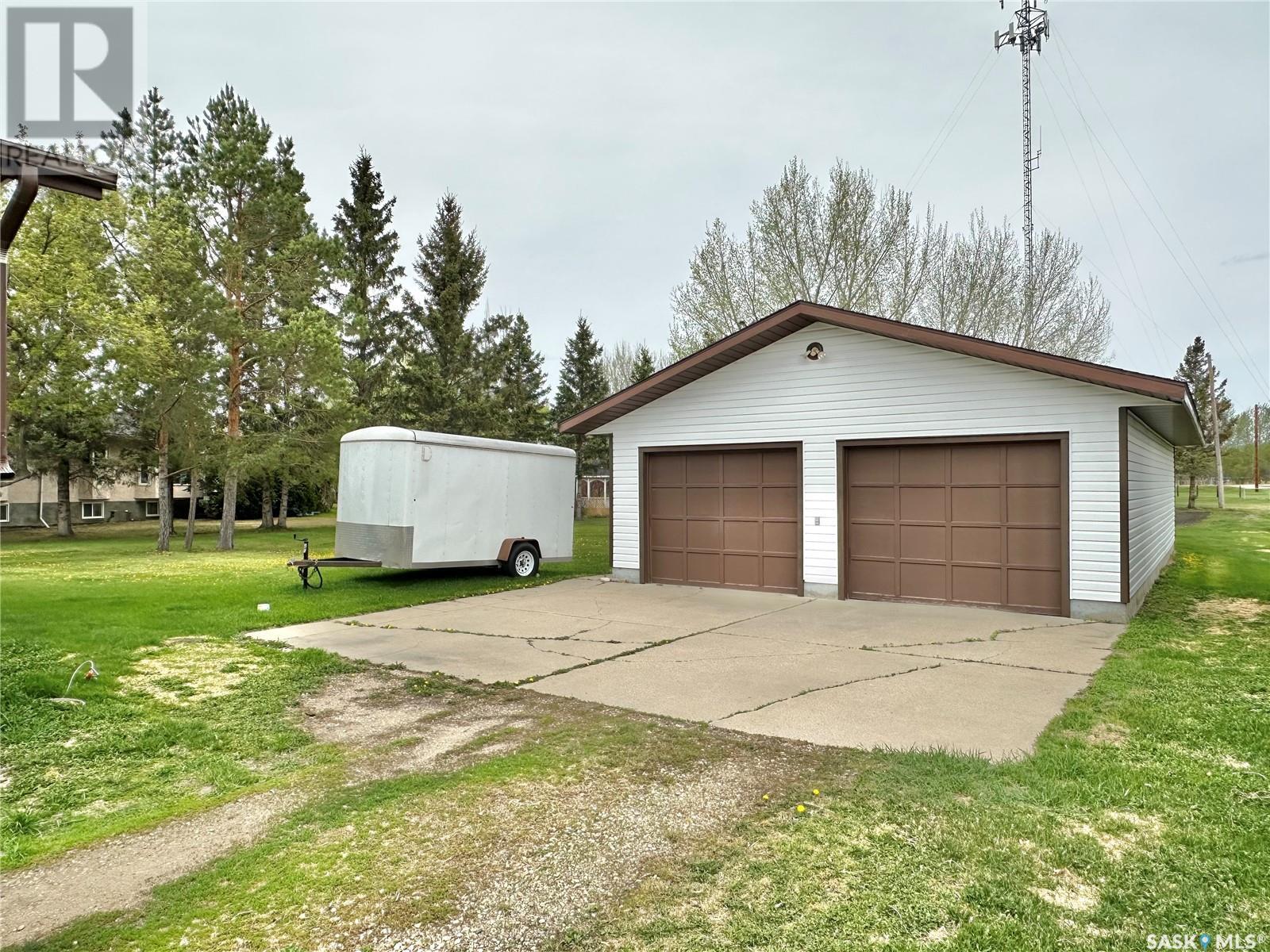 440 1st Avenue W Property Photo 36