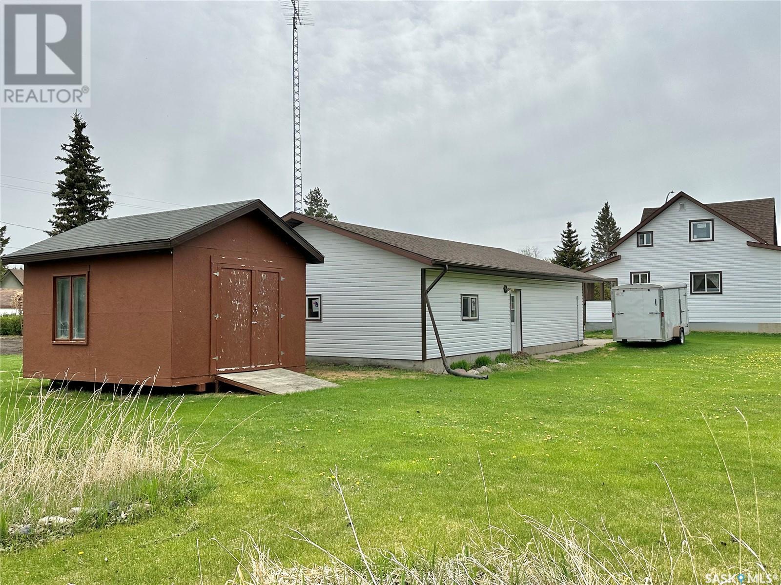 440 1st Avenue W Property Photo 43