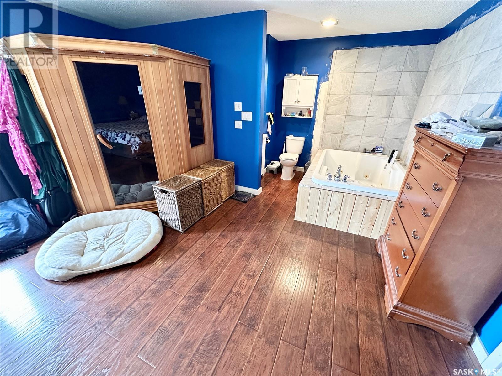 706 Dieppe Drive Property Photo 14