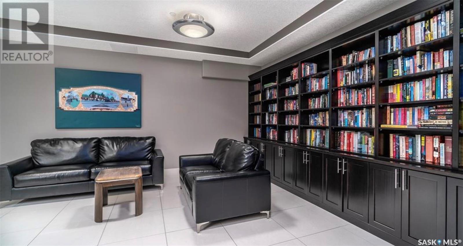 507 205 Fairford Street E Property Photo 4