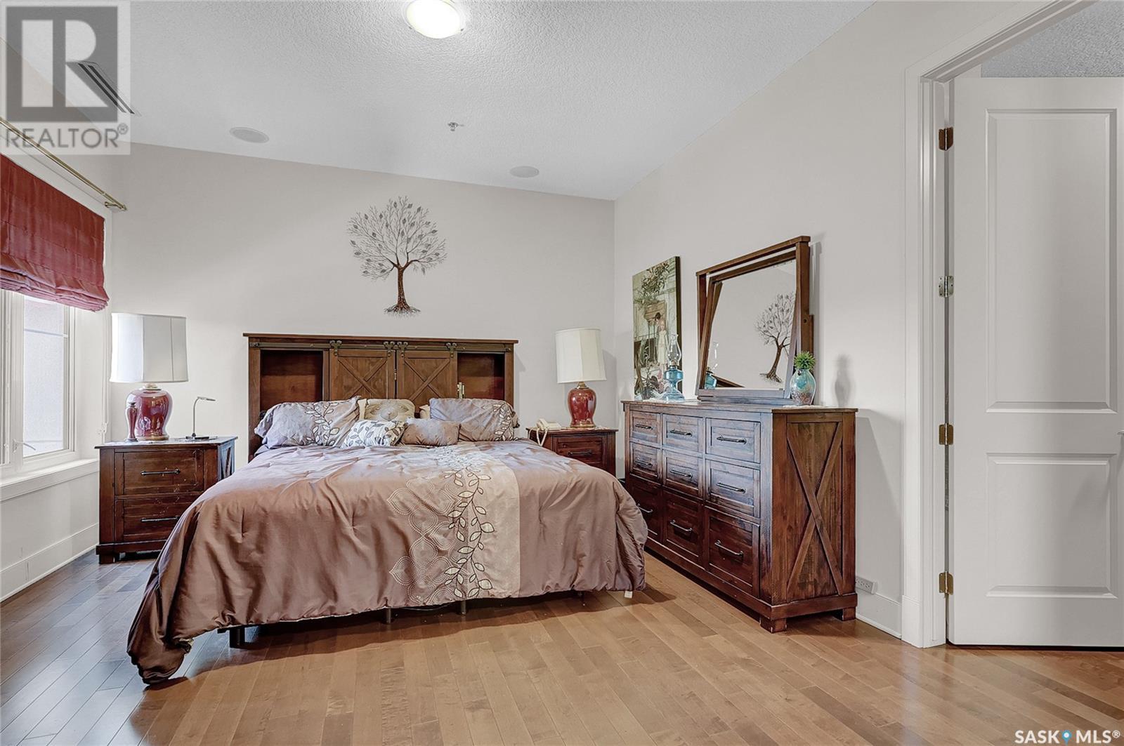 507 205 Fairford Street E Property Photo 24