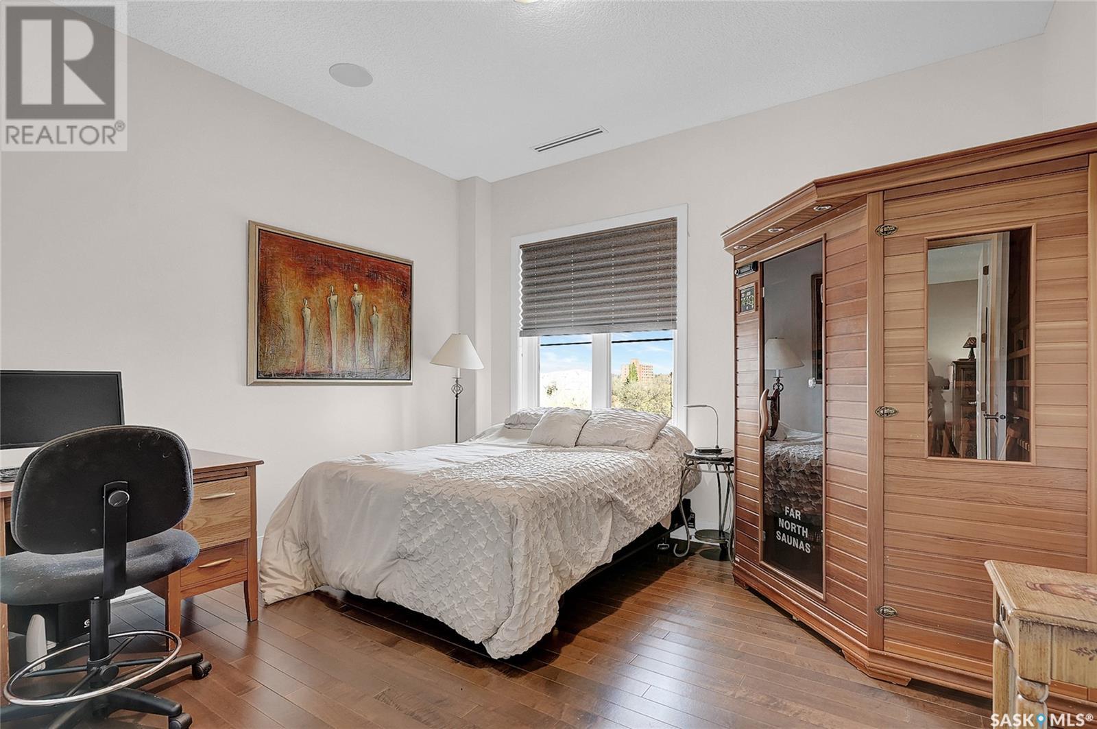 507 205 Fairford Street E Property Photo 30
