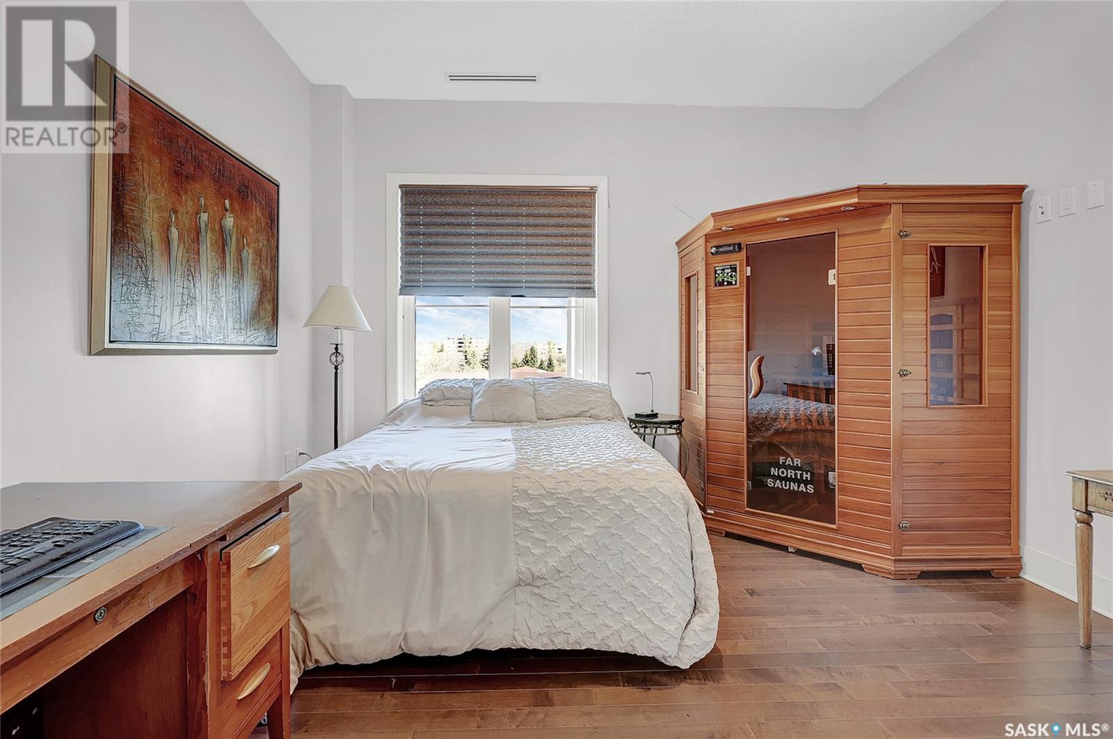 507 205 Fairford Street E Property Photo 32