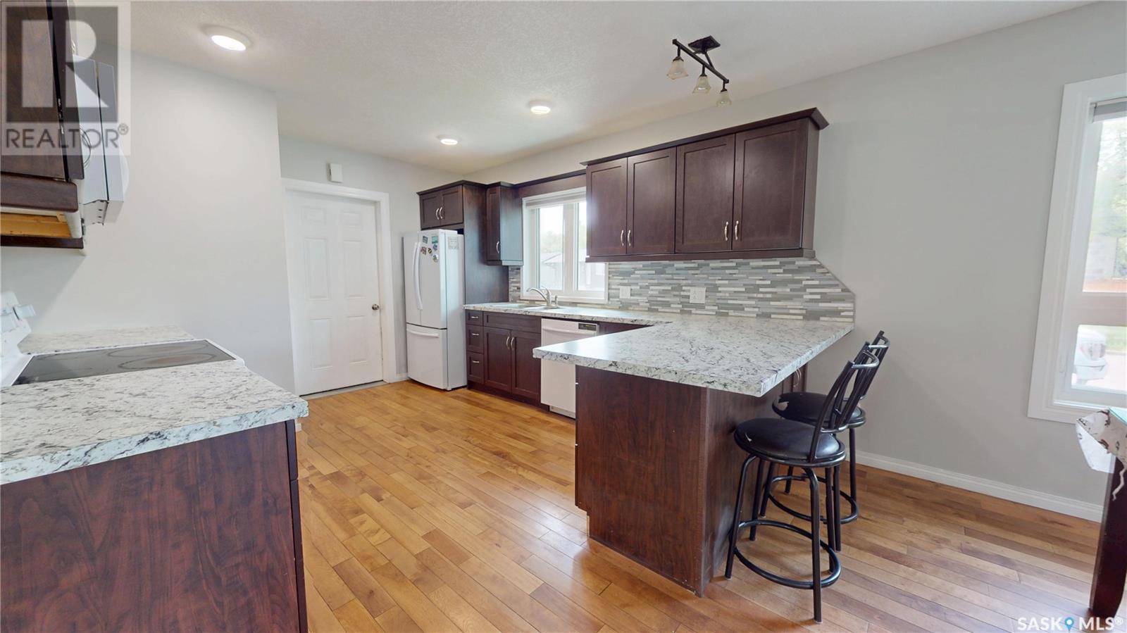 1401 Mark Avenue Property Photo 5