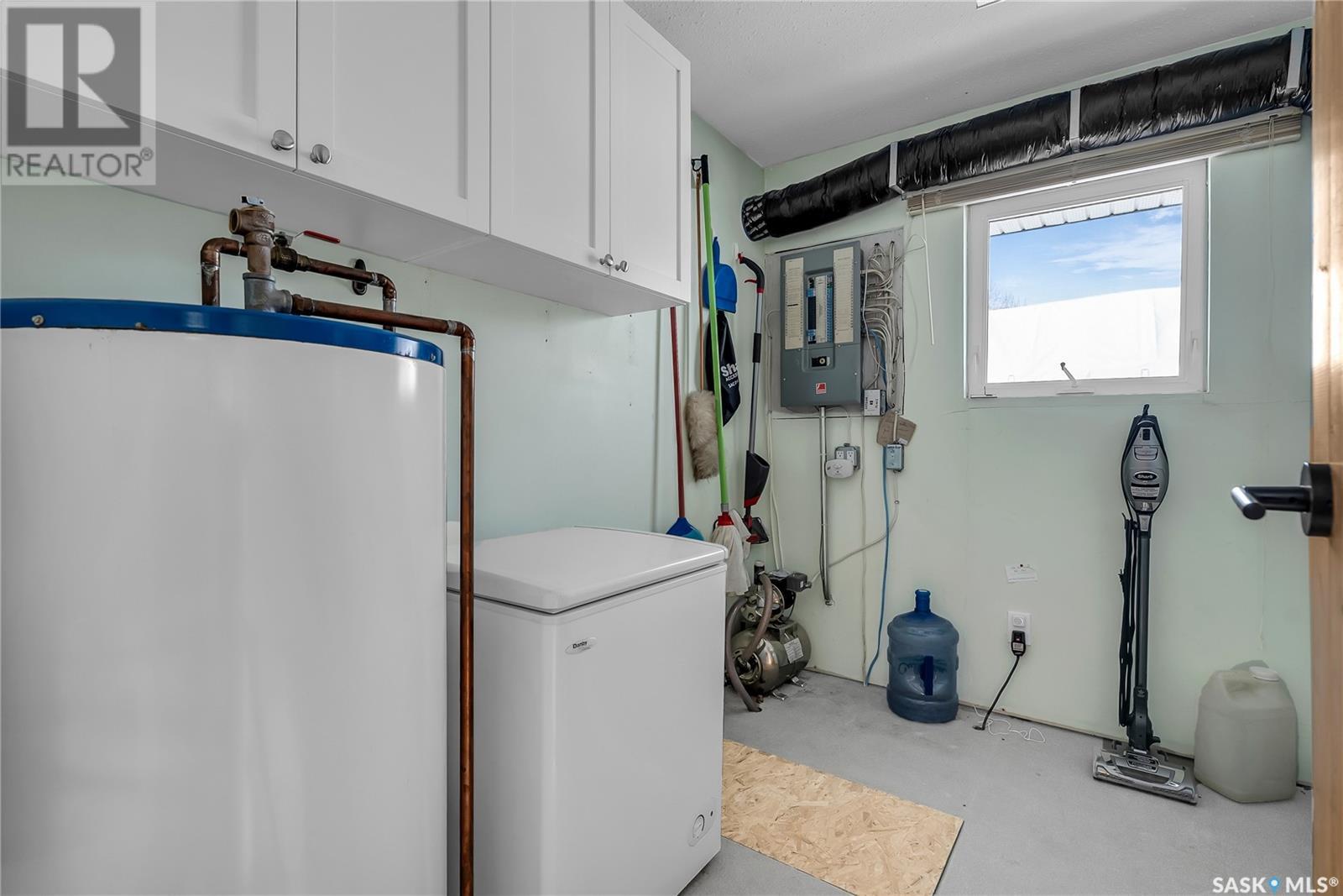 108 Iroquois Lake Drive Property Photo 36
