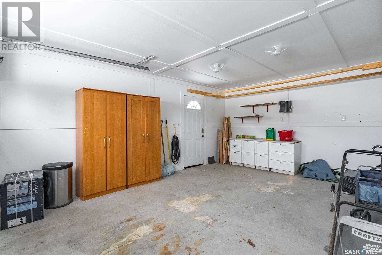 108 Iroquois Lake Drive Property Photo 39