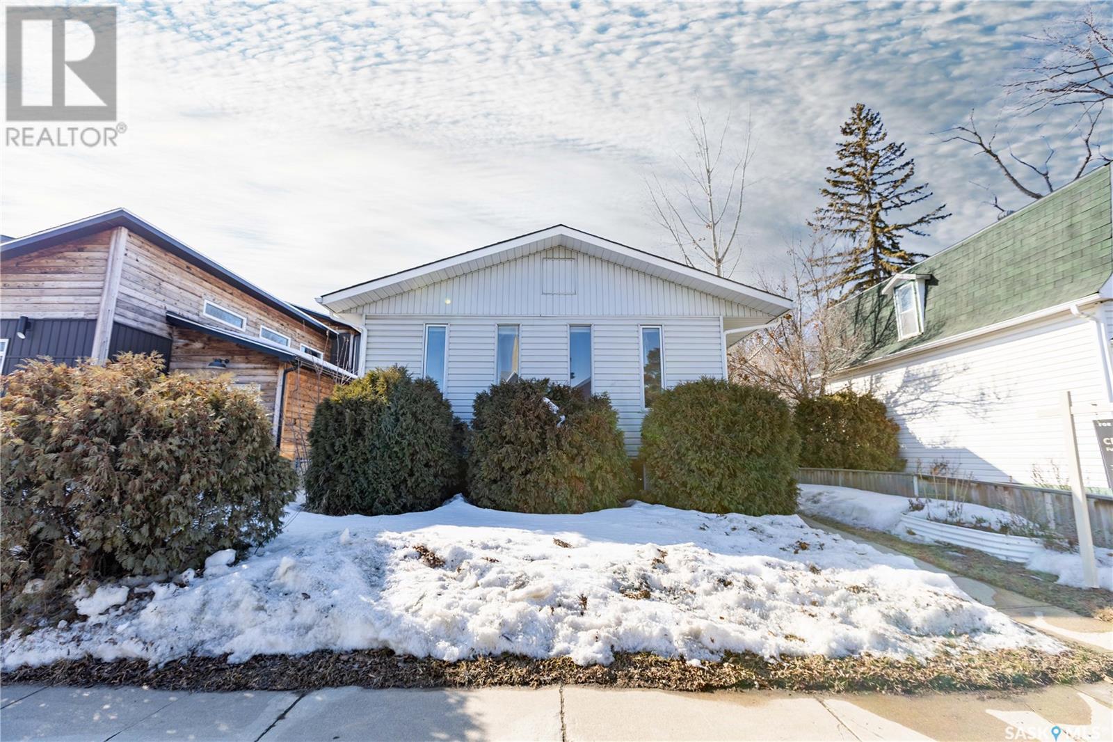 1204 Broadway Avenue Property Photo