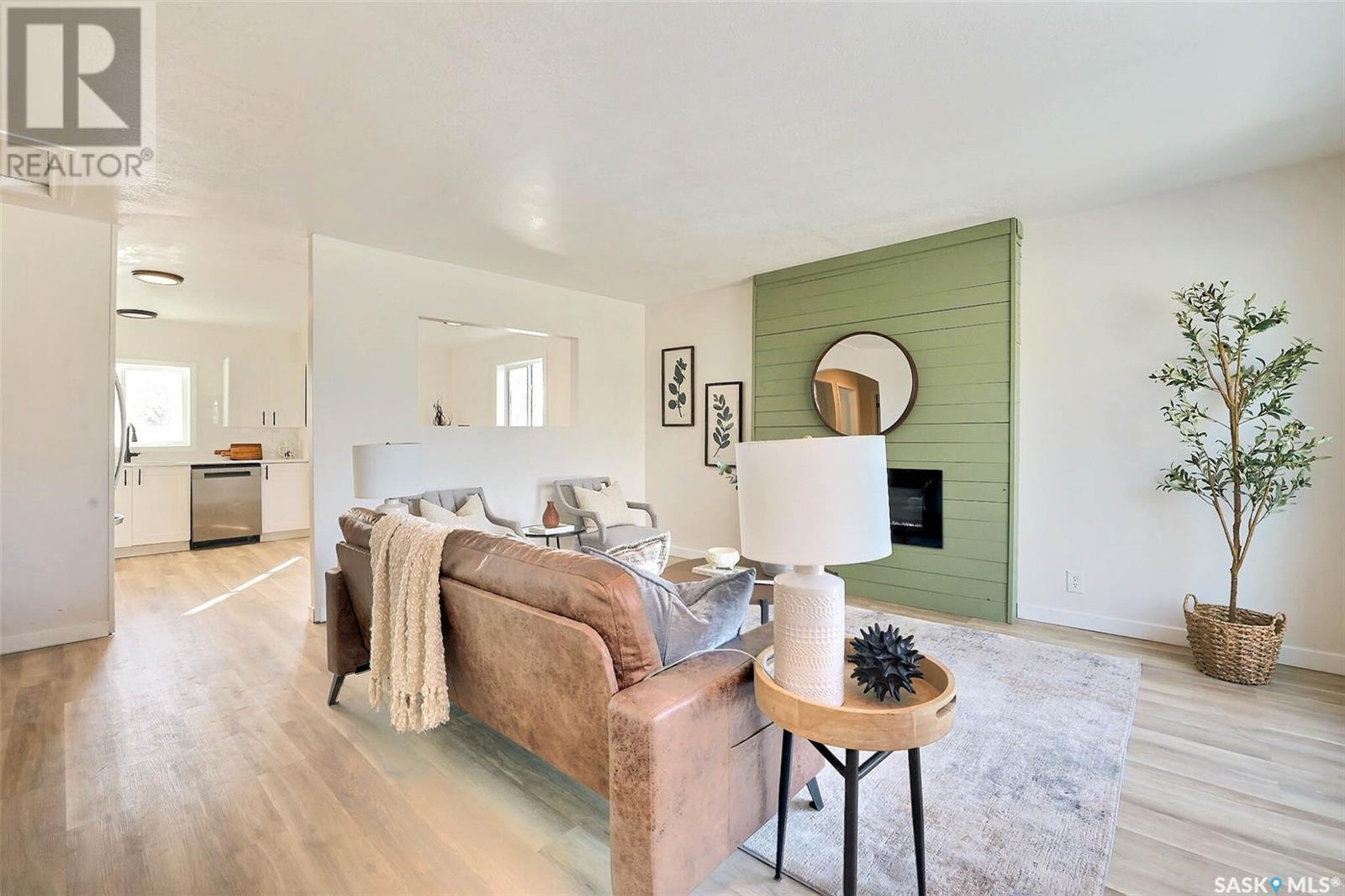 455 Royal Street Property Photo