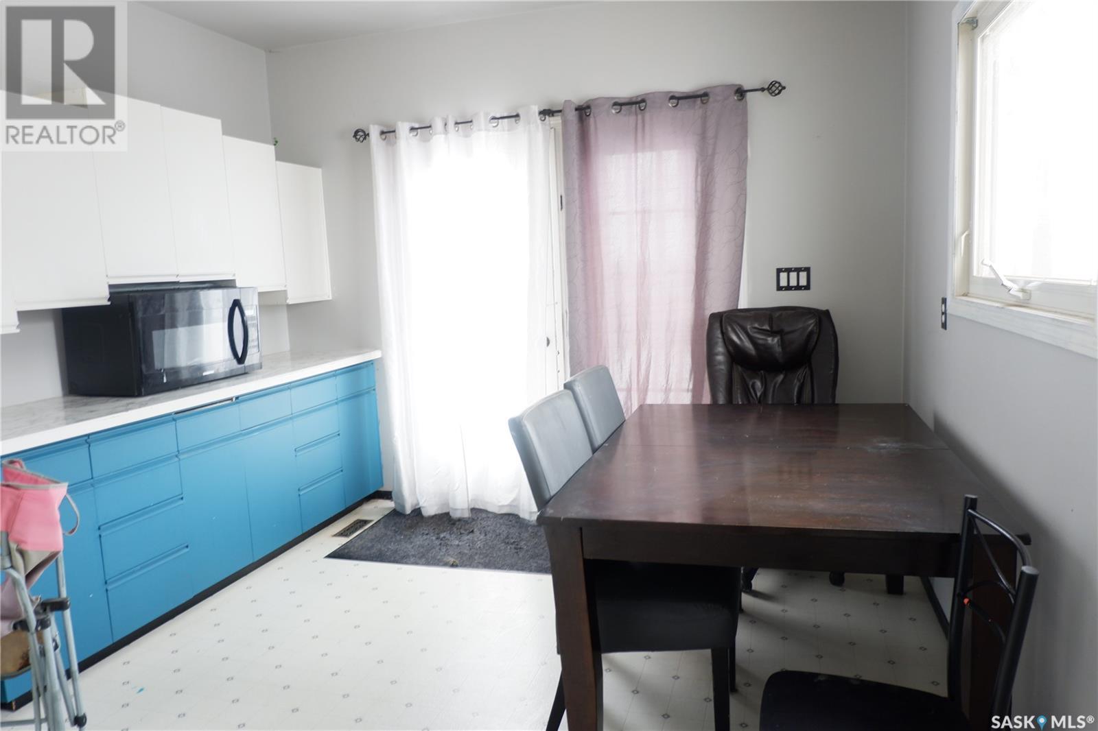 405 4th Avenue E Property Photo 5