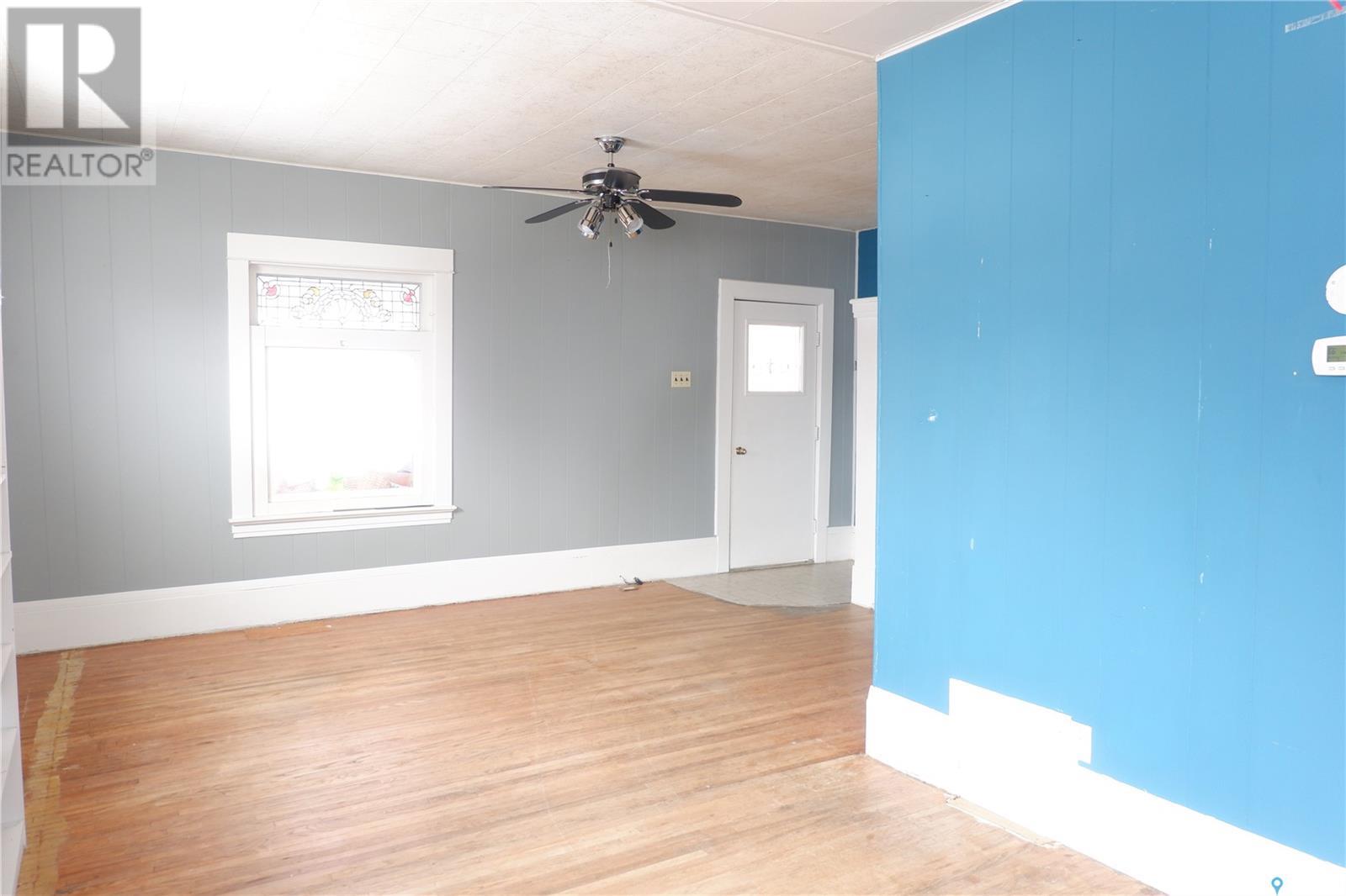 405 4th Avenue E Property Photo 13