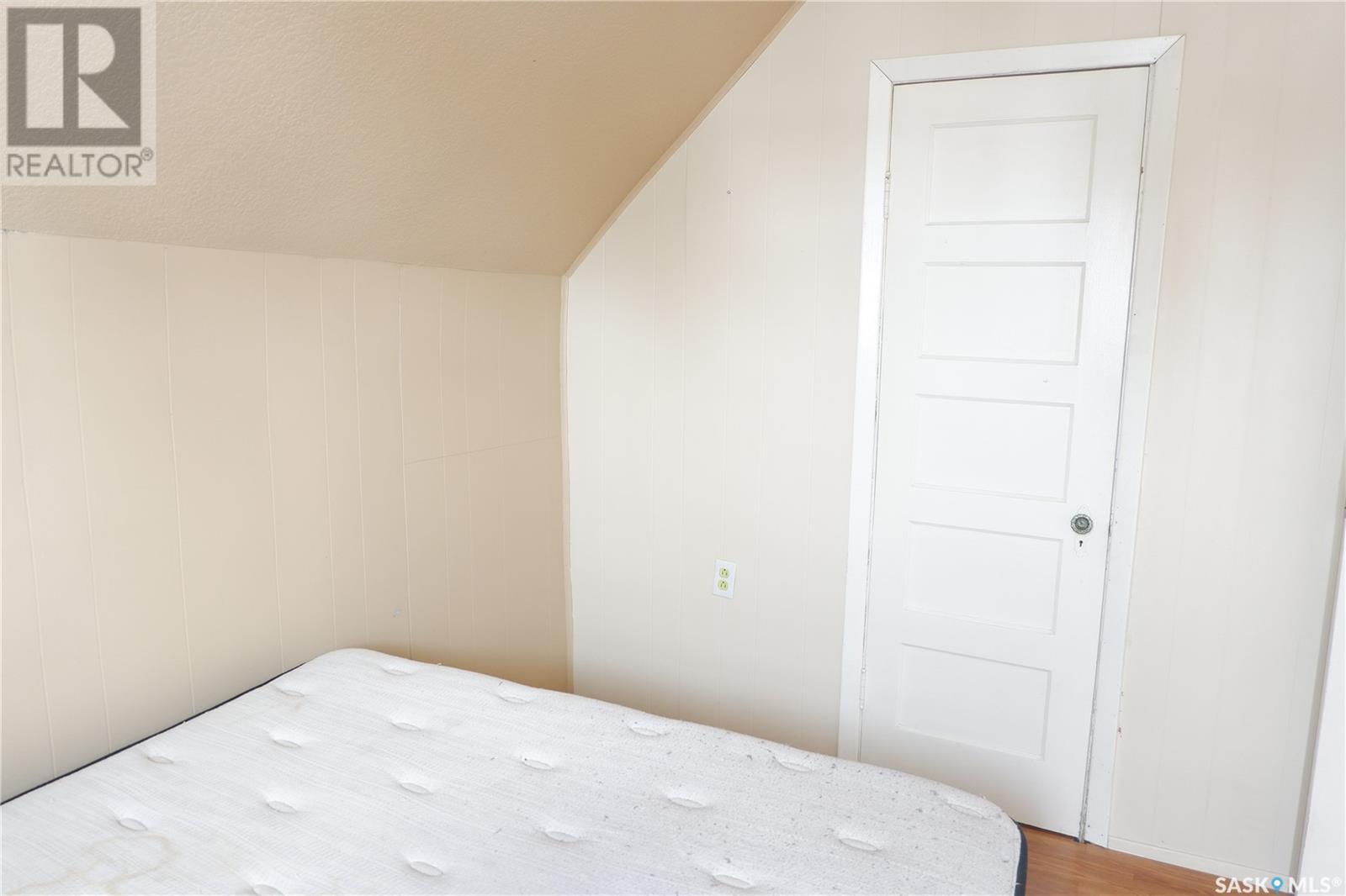 405 4th Avenue E Property Photo 18
