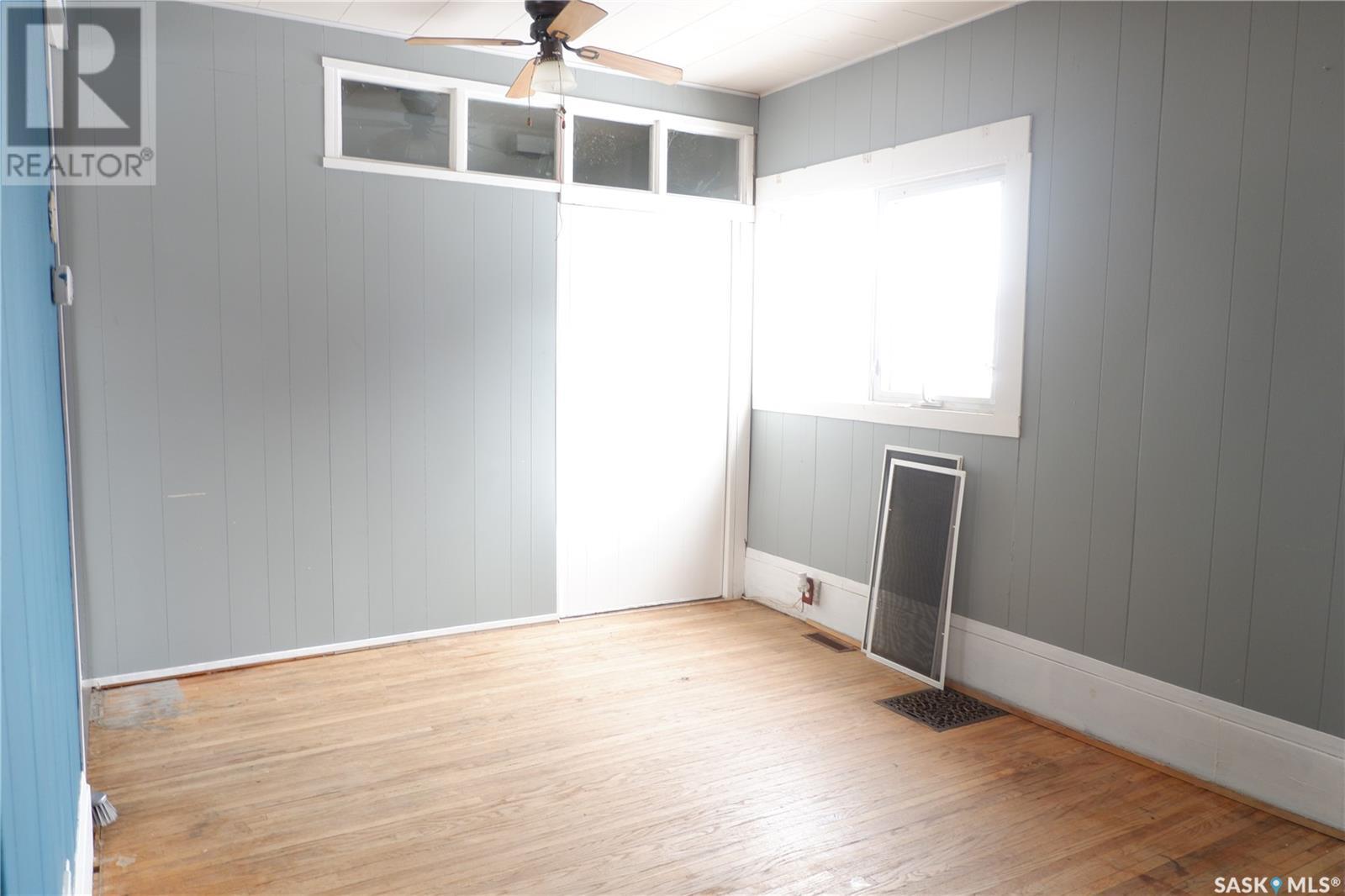405 4th Avenue E Property Photo 22