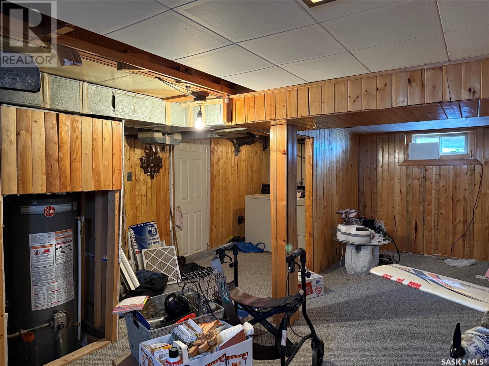 669 Stadacona Street E Property Photo 12
