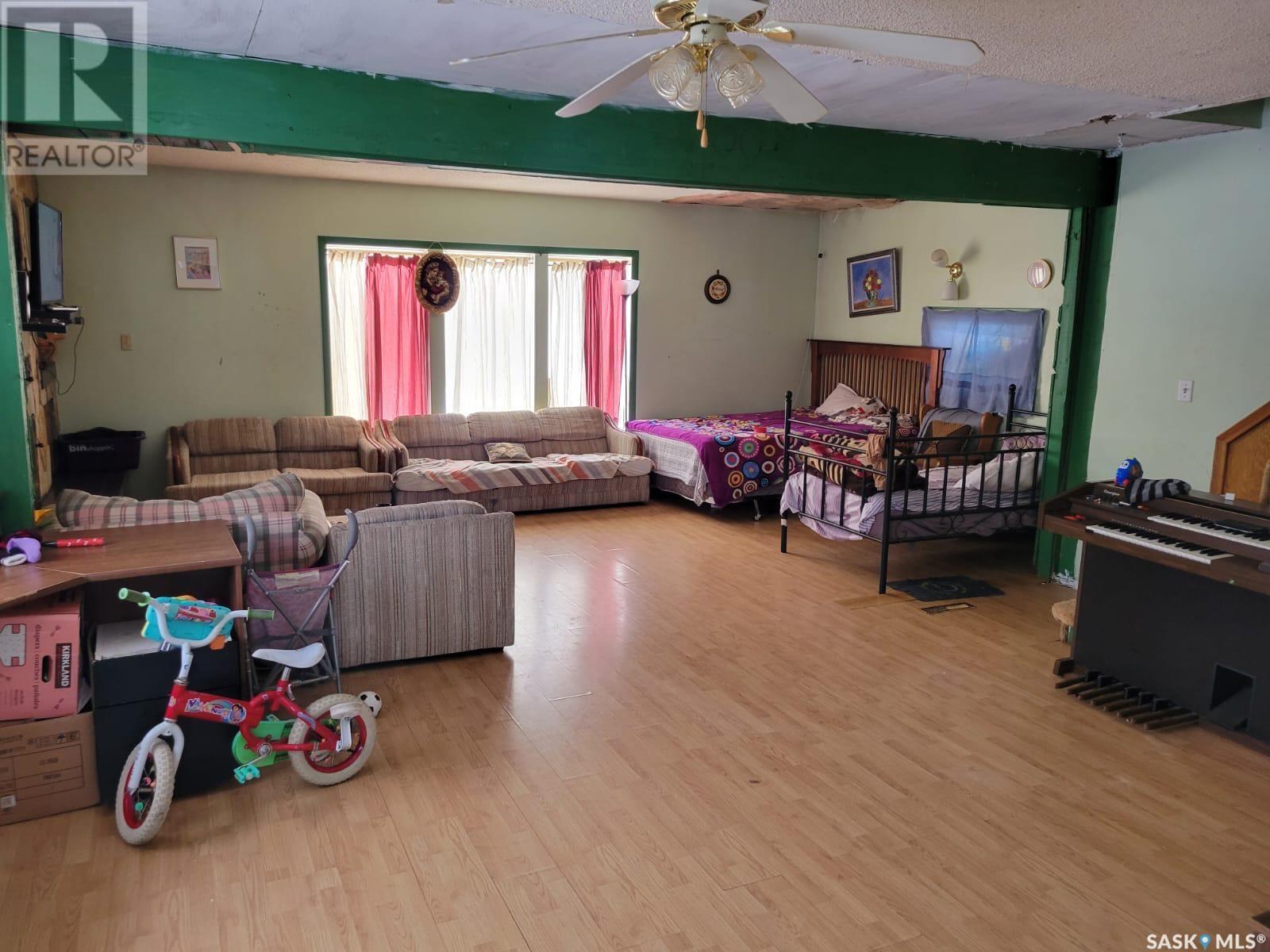 122 Railway Avenue Property Photo 26