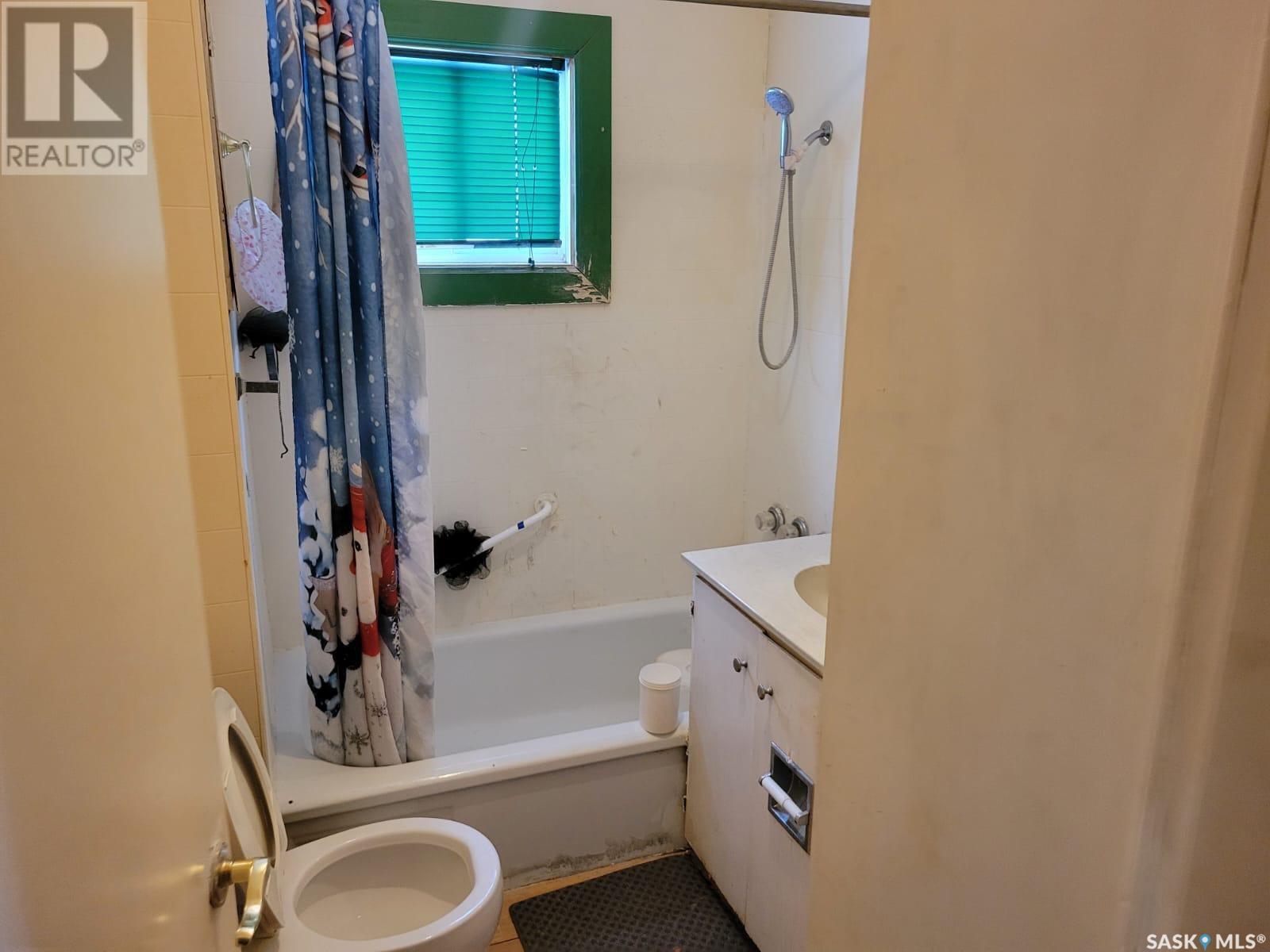 122 Railway Avenue Property Photo 36