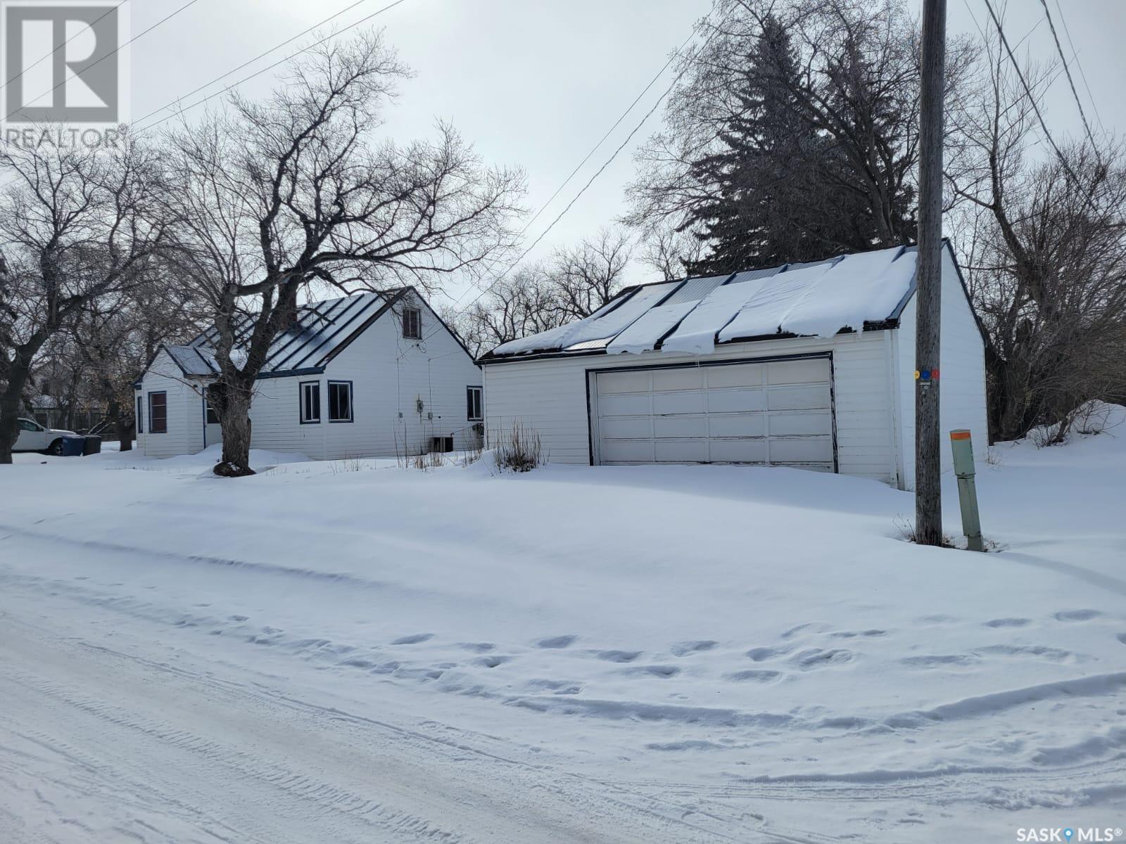122 Railway Avenue Property Photo 42