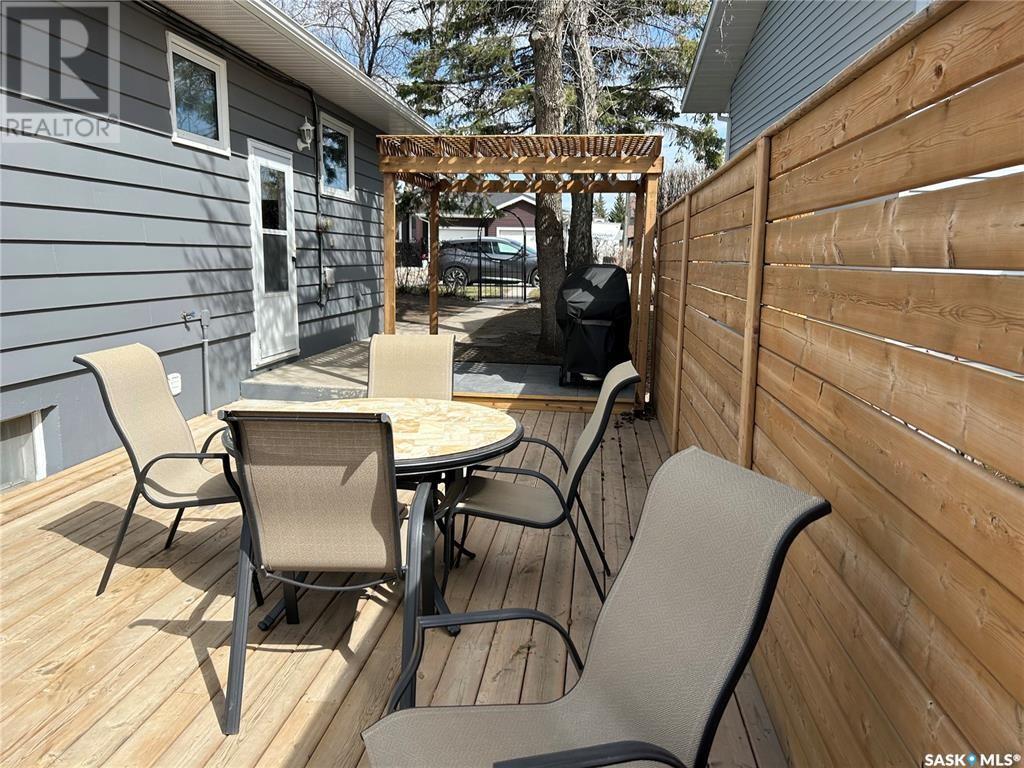 407 5th Street E Property Photo 47