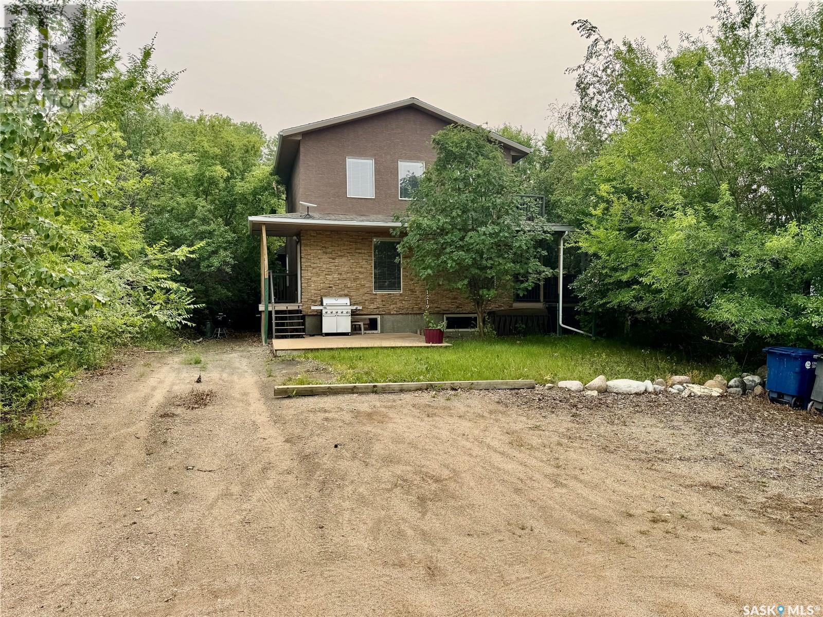1219 Grand Avenue Property Photo 1