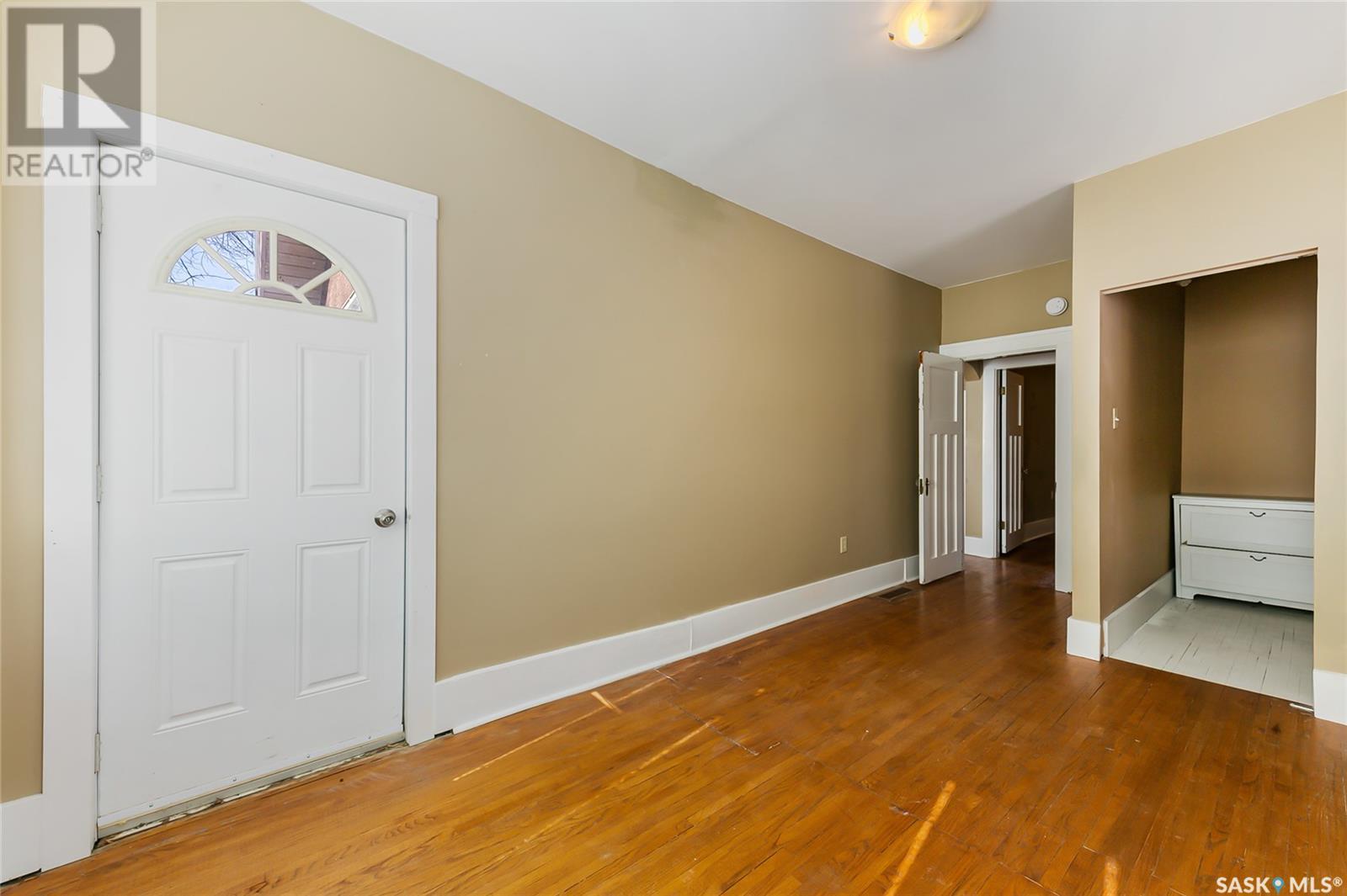 1219 Grand Avenue Property Photo 10