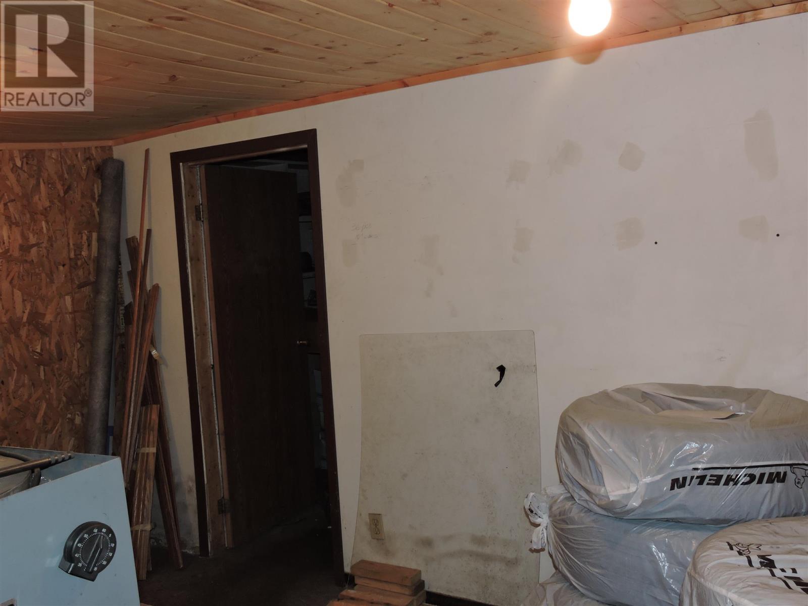 90 St. Andrew's Ter Property Photo 9