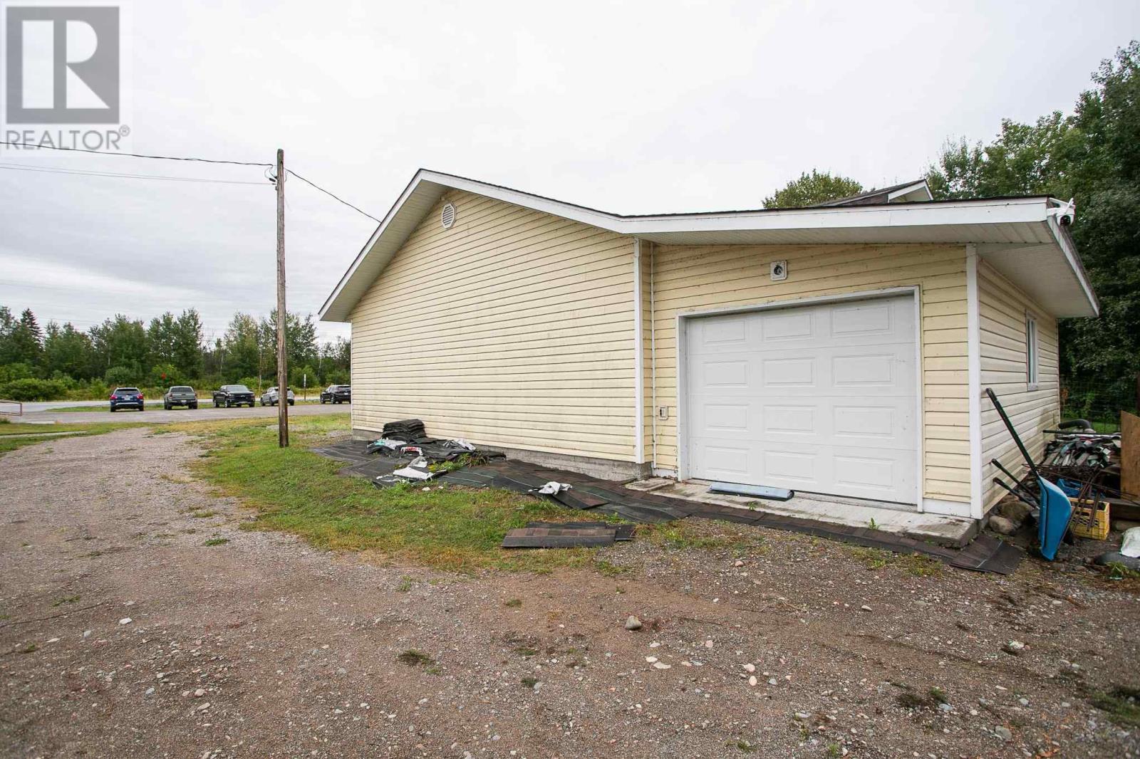 3171 Highway 17b Property Photo 32