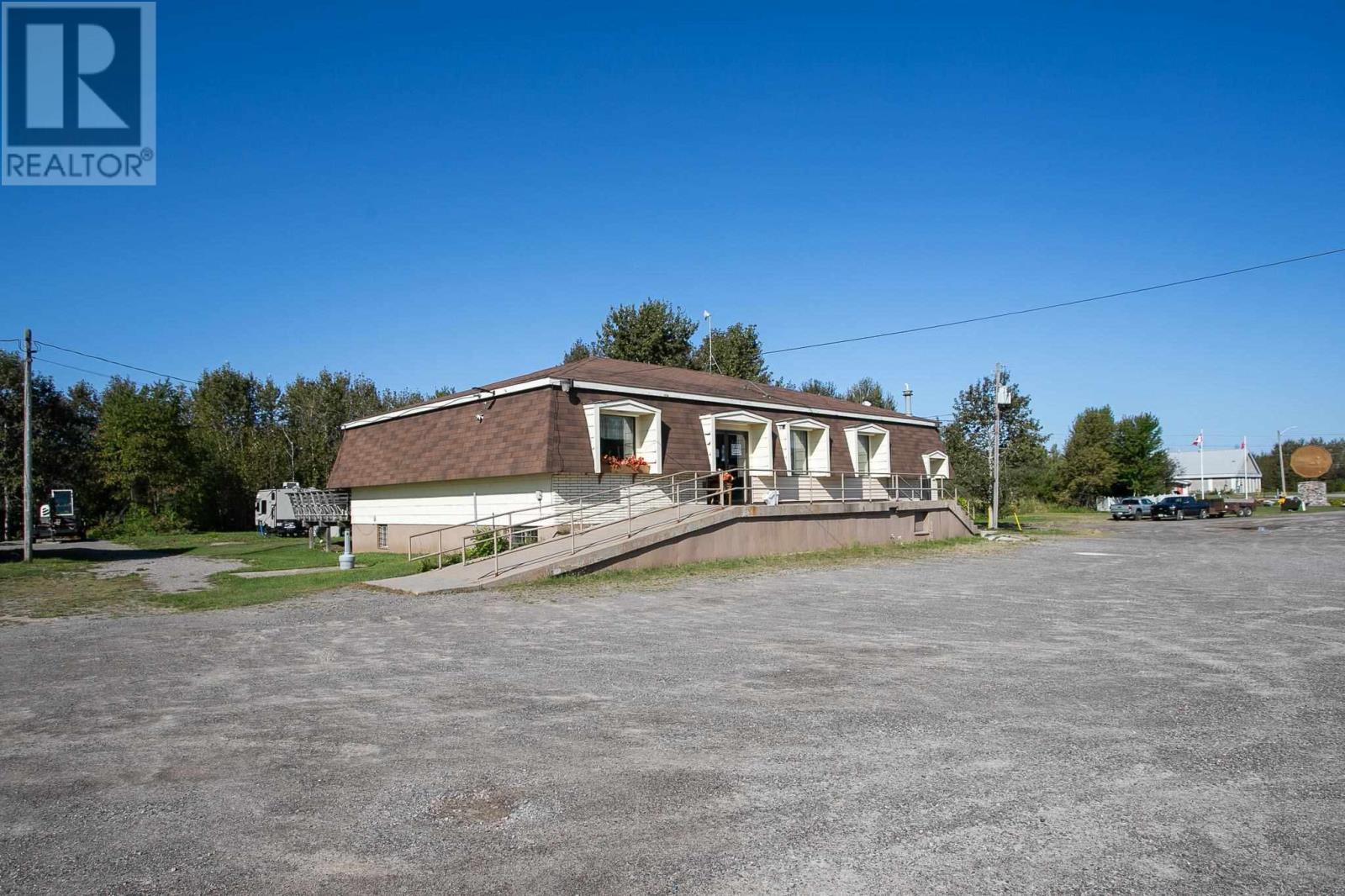 3171 Highway 17b Property Photo 3