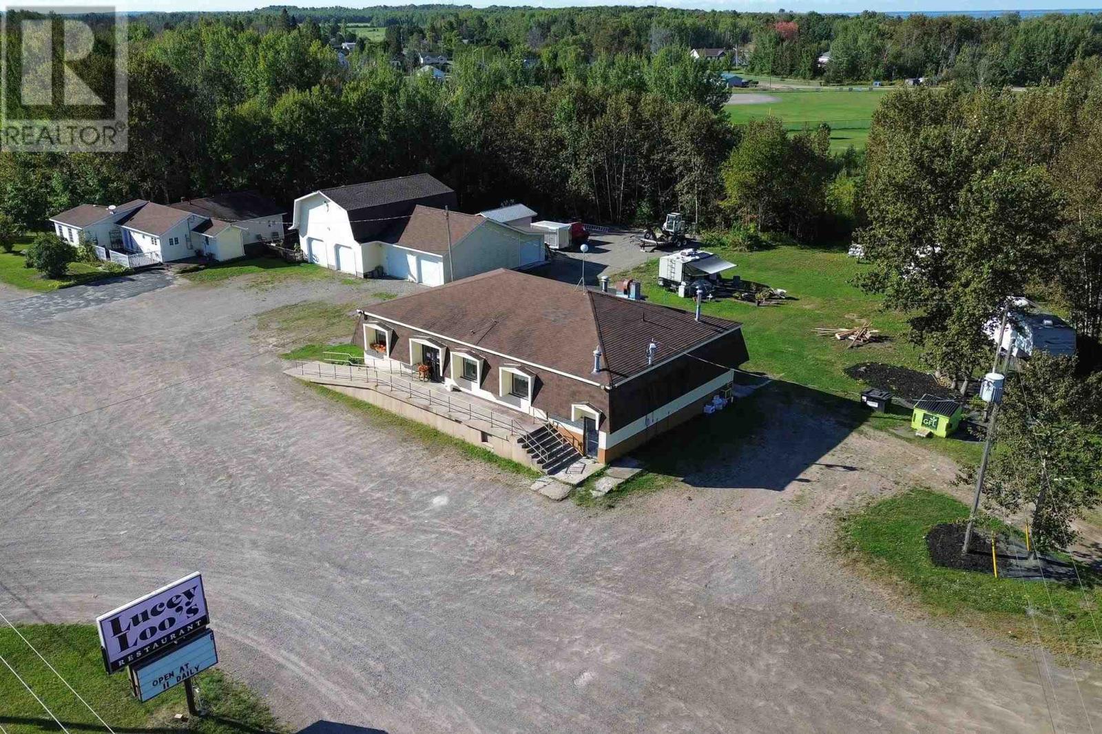 3171 Highway 17b Property Photo 7