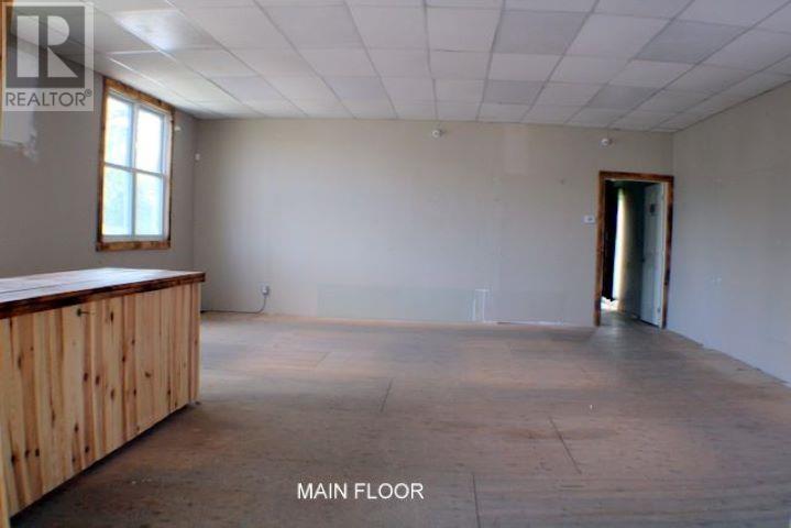 346 North St Property Photo 5