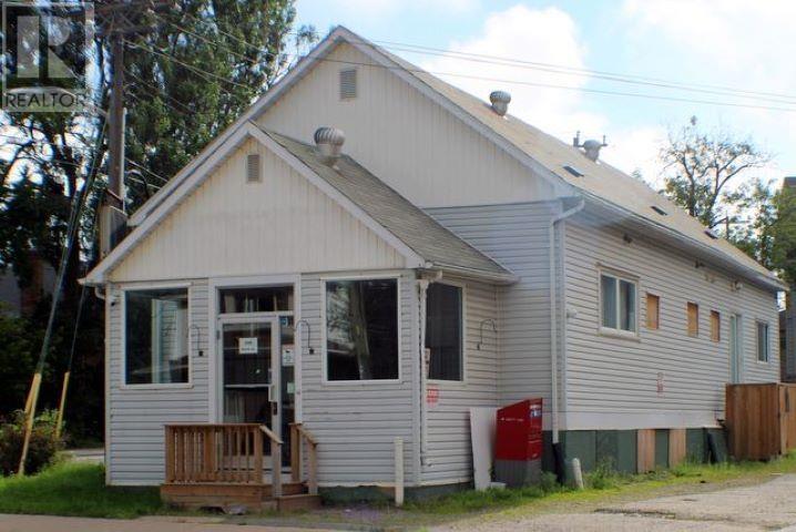 346 North St Property Photo 16
