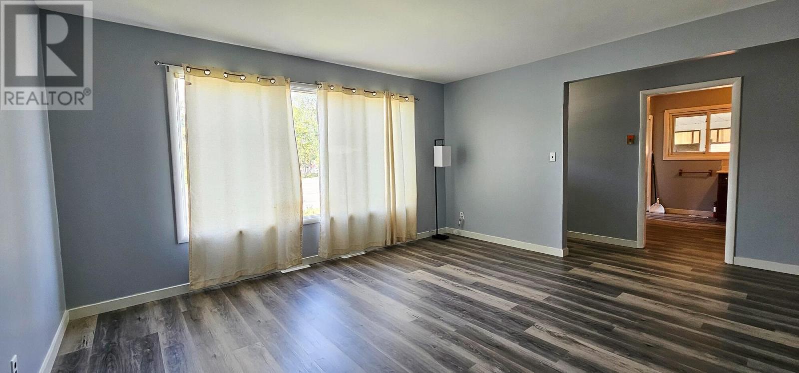 287 Second Lin E Property Photo 21