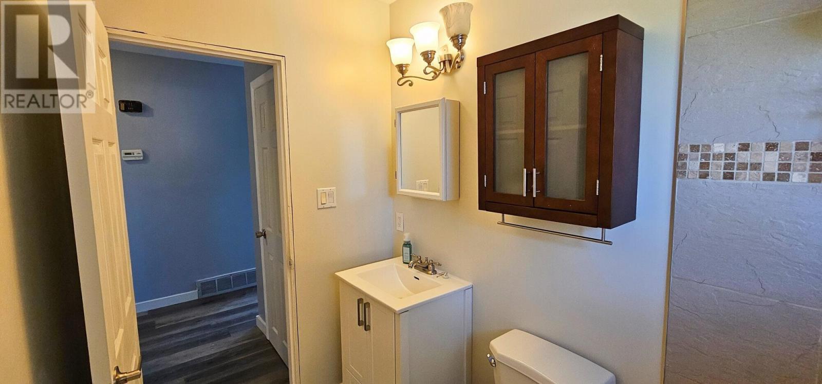 287 Second Lin E Property Photo 25