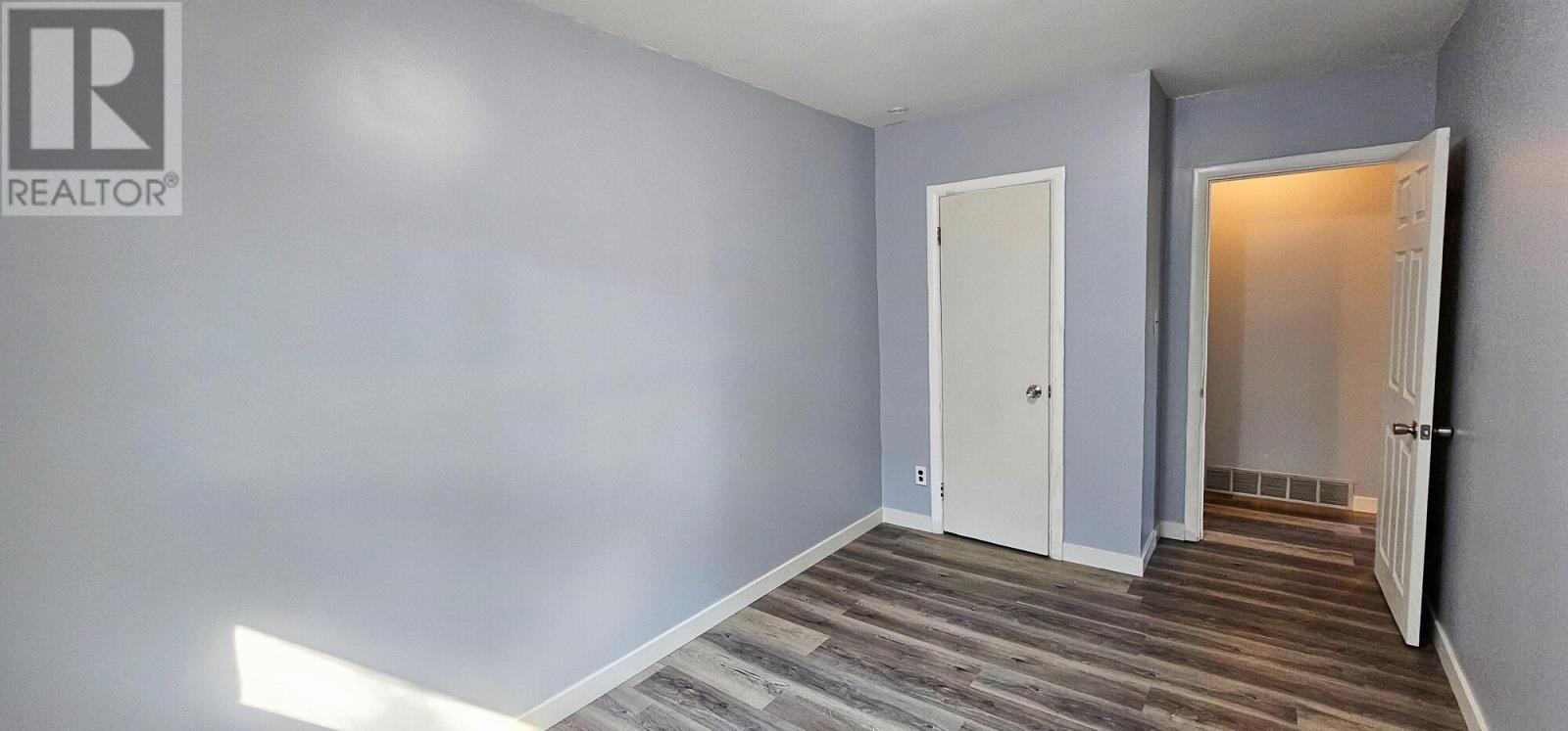 287 Second Lin E Property Photo 28